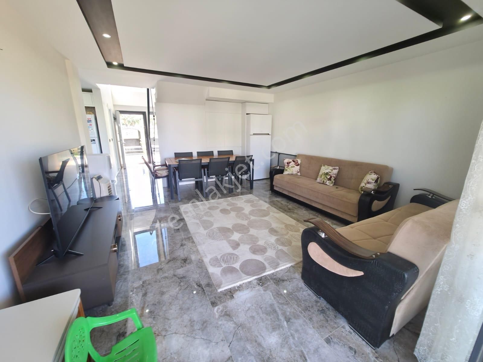 Kuşadası Davutlar Tek Müstakil Geniş Bahçeli 4+1 Villa - Görsel 29