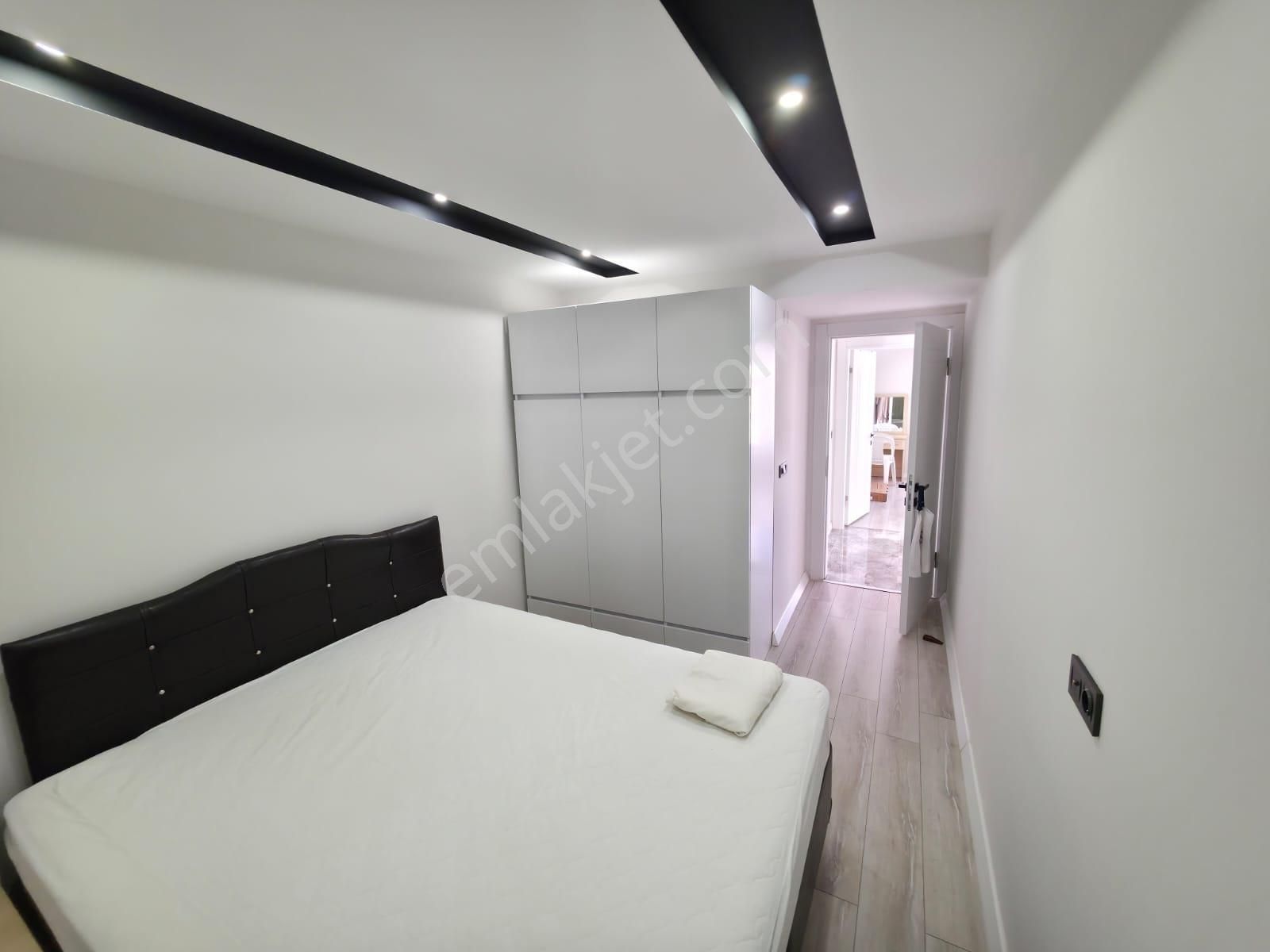 Kuşadası Davutlar Tek Müstakil Geniş Bahçeli 4+1 Villa - Görsel 30