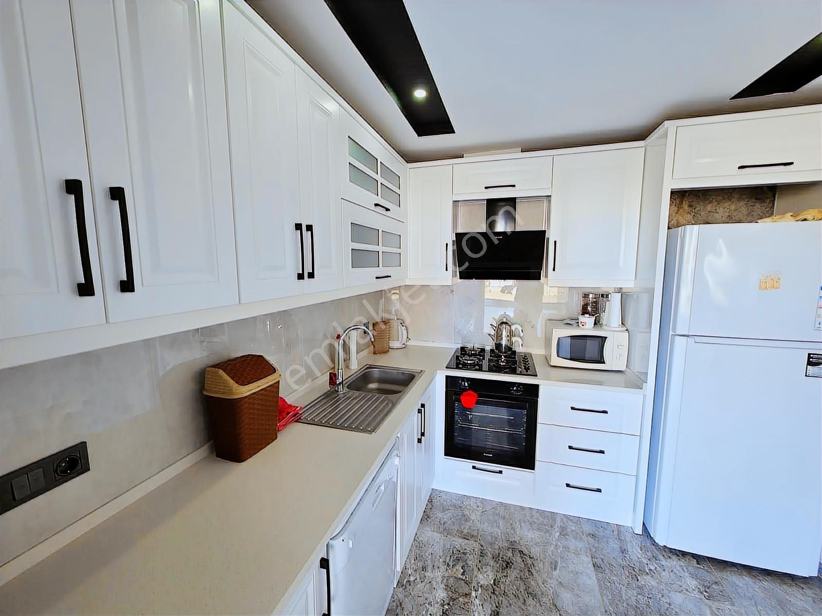 Kuşadası Davutlar Tek Müstakil Geniş Bahçeli 4+1 Villa - Görsel 16