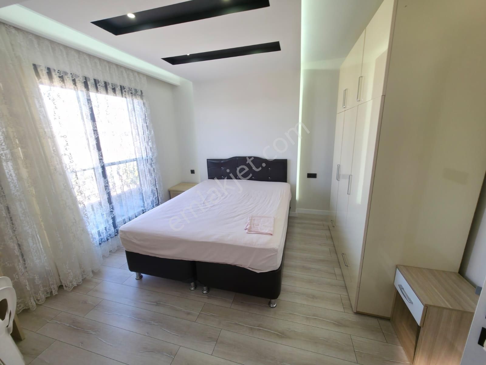Kuşadası Davutlar Tek Müstakil Geniş Bahçeli 4+1 Villa - Görsel 32