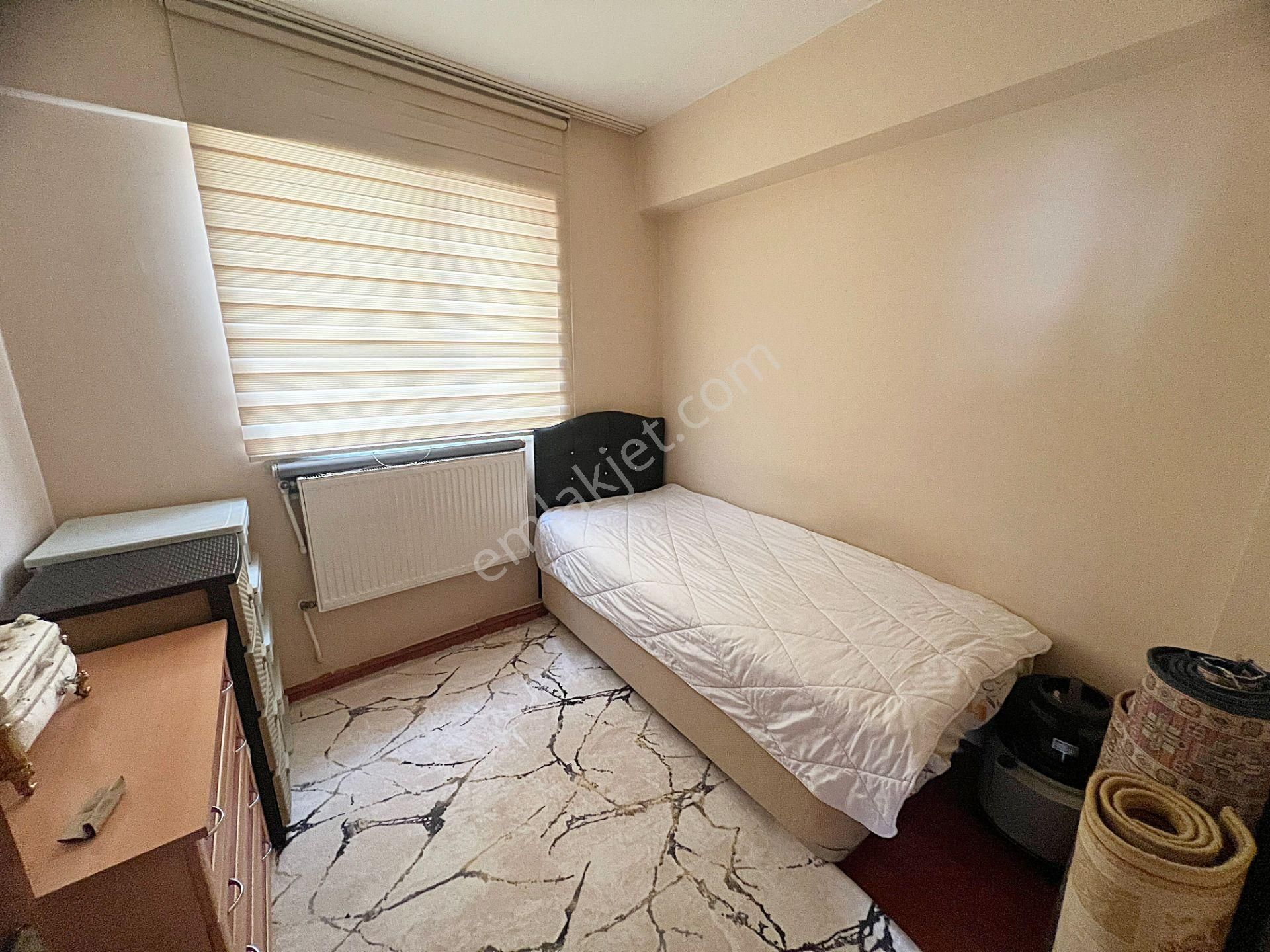 Güventepe Caddede 2.kat Güney Cephe3+1 Daire Büyüklüğünde Depolu - Görsel 16