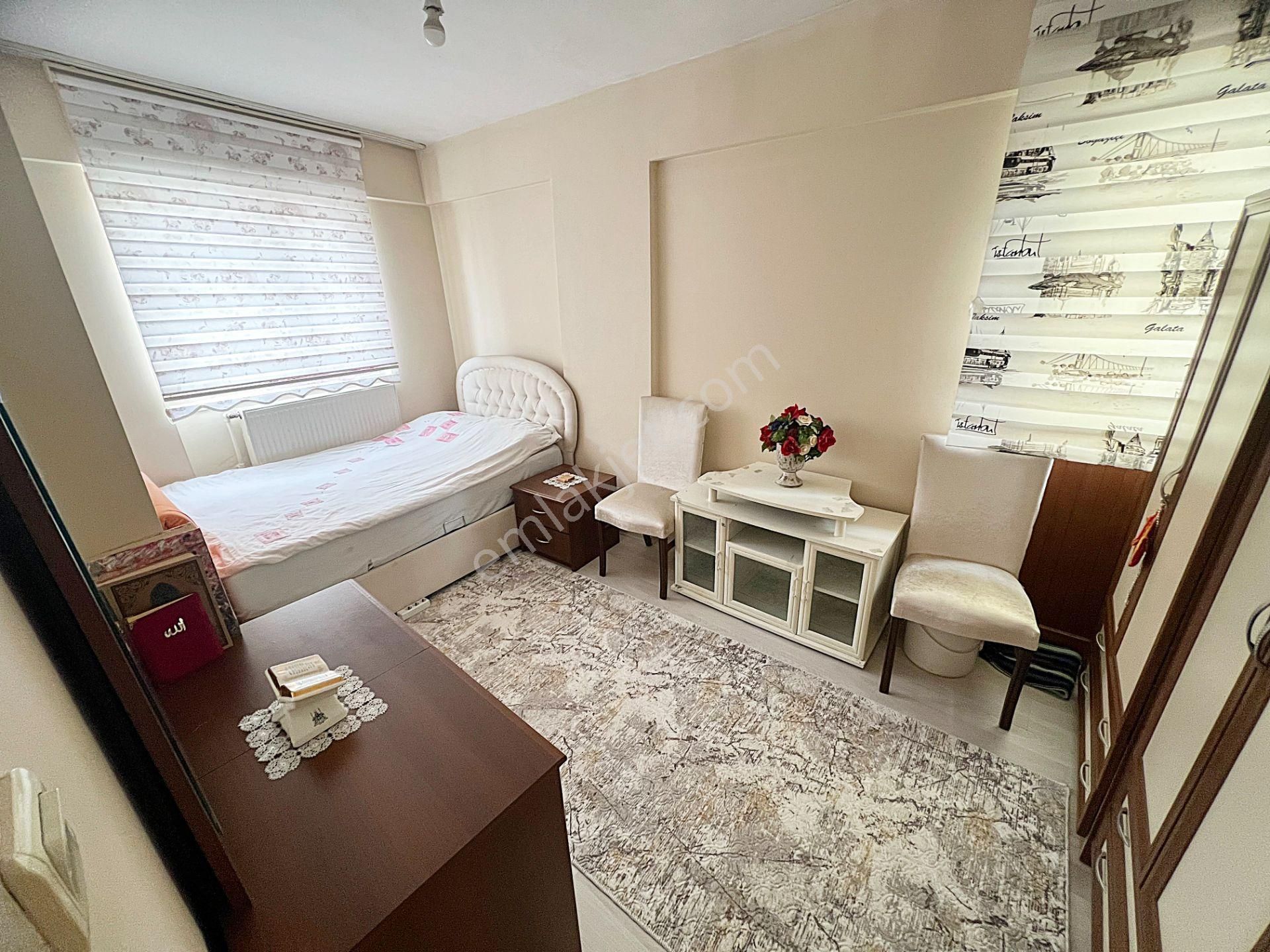 Güventepe Caddede 2.kat Güney Cephe3+1 Daire Büyüklüğünde Depolu - Görsel 12