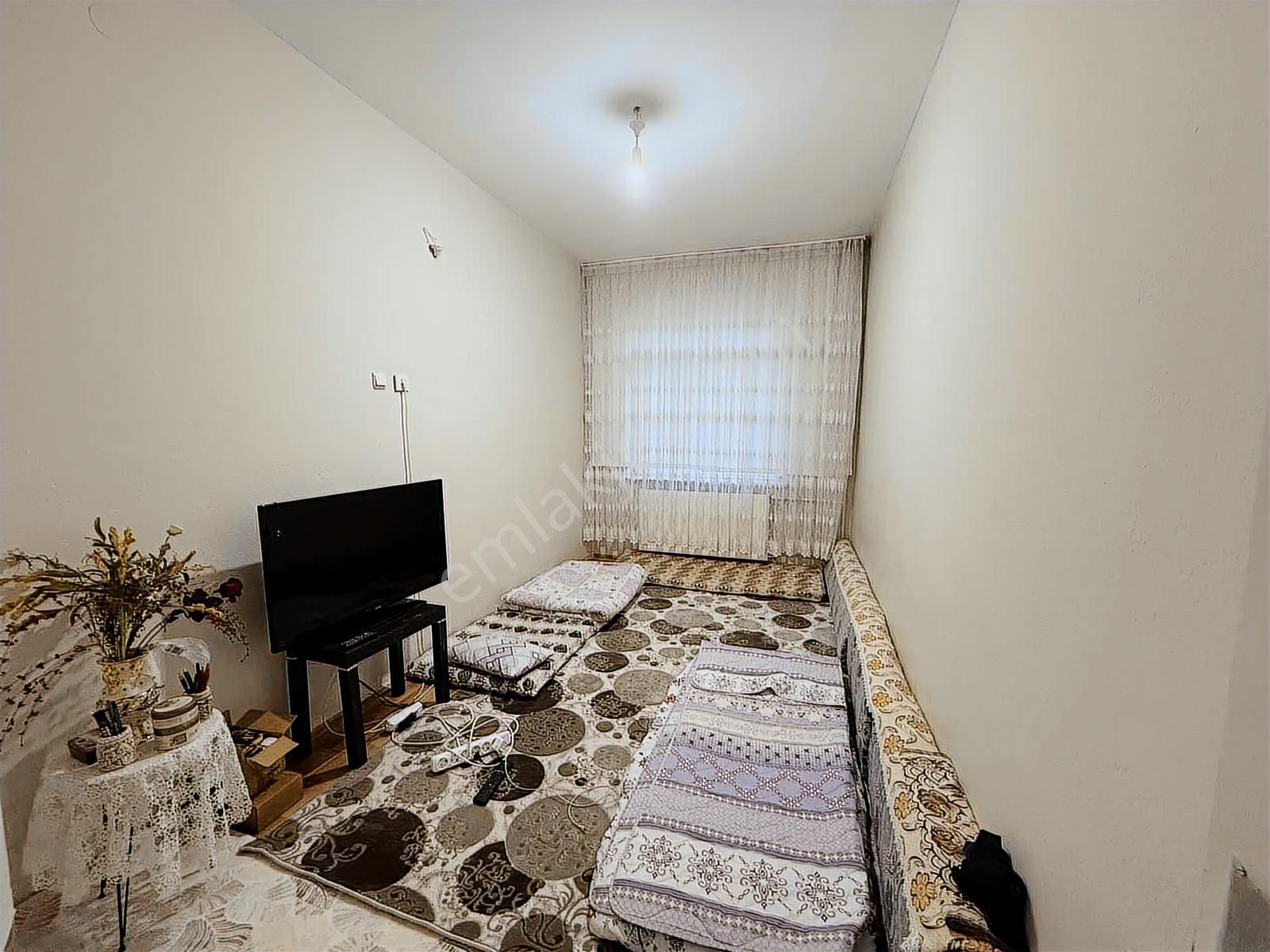 Kule Siteye Yakın 175m² Geniş, Bakımlı, Üst Kat Avantajlı Daire - Görsel 7