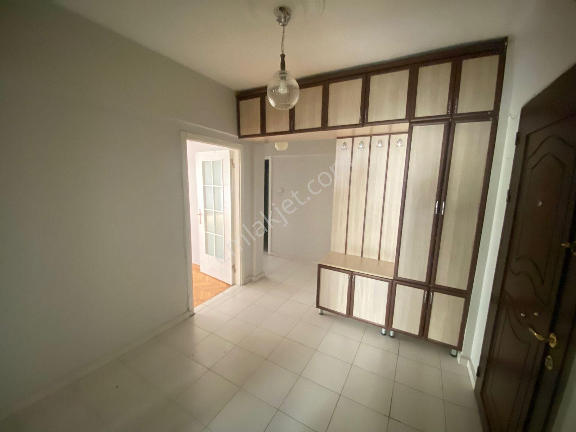 Yunus Emre Cd Üzeri Hastaneler Yakını 3+1 Ortakat Temiz Daire! - Görsel 25