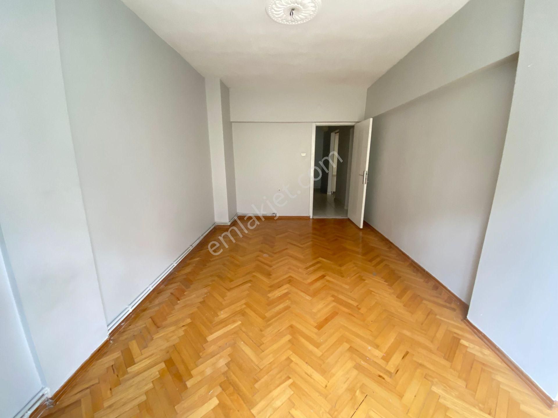 Yunus Emre Cd Üzeri Hastaneler Yakını 3+1 Ortakat Temiz Daire! - Görsel 31