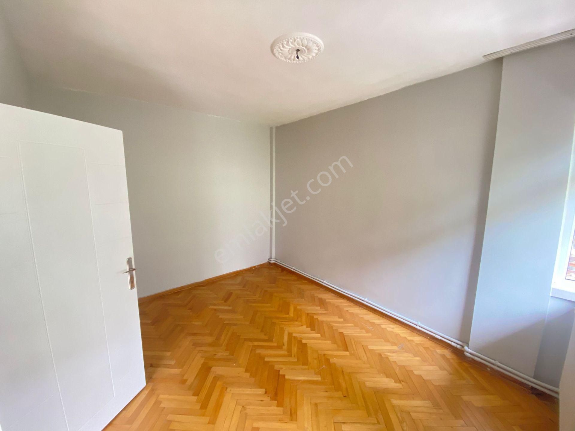 Yunus Emre Cd Üzeri Hastaneler Yakını 3+1 Ortakat Temiz Daire! - Görsel 5