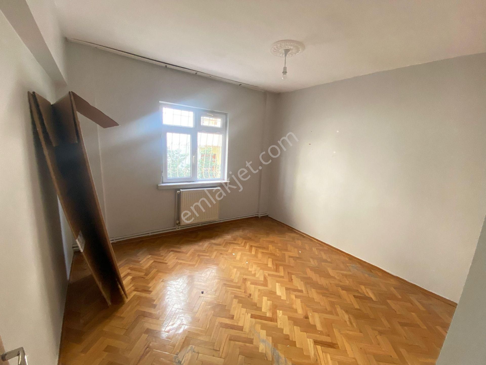 Yunus Emre Cd Üzeri Hastaneler Yakını 3+1 Ortakat Temiz Daire! - Görsel 15