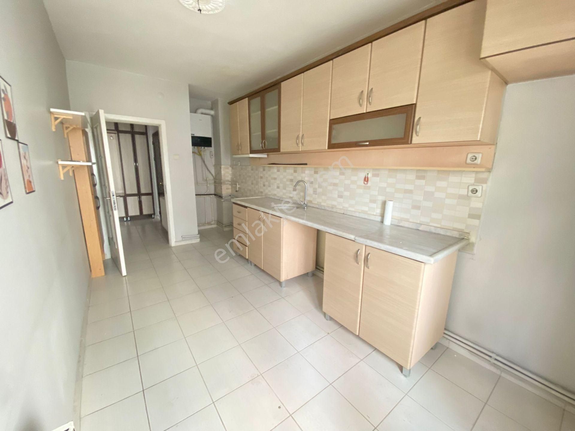 Yunus Emre Cd Üzeri Hastaneler Yakını 3+1 Ortakat Temiz Daire! - Görsel 21