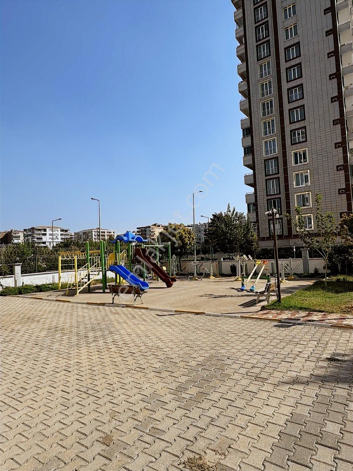 Lunaparkın Karşısında Kaçırılmıycak Lüks Satılık 4+1 Daire!!! - Görsel 8