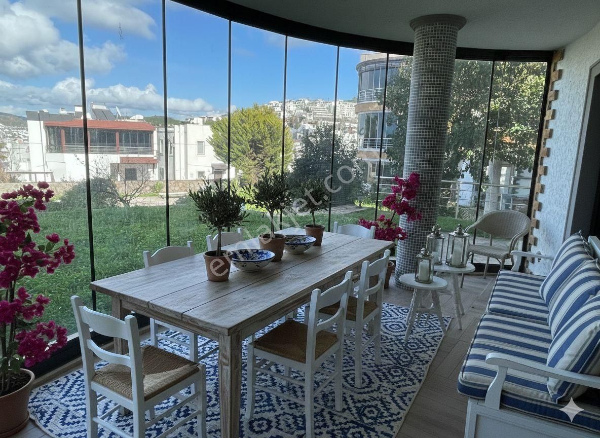 Turgutreis - Karabağ Şeray Evleri'nde Deniz Manzaralı, Şömineli 5+2 Tripleks - Görsel 3