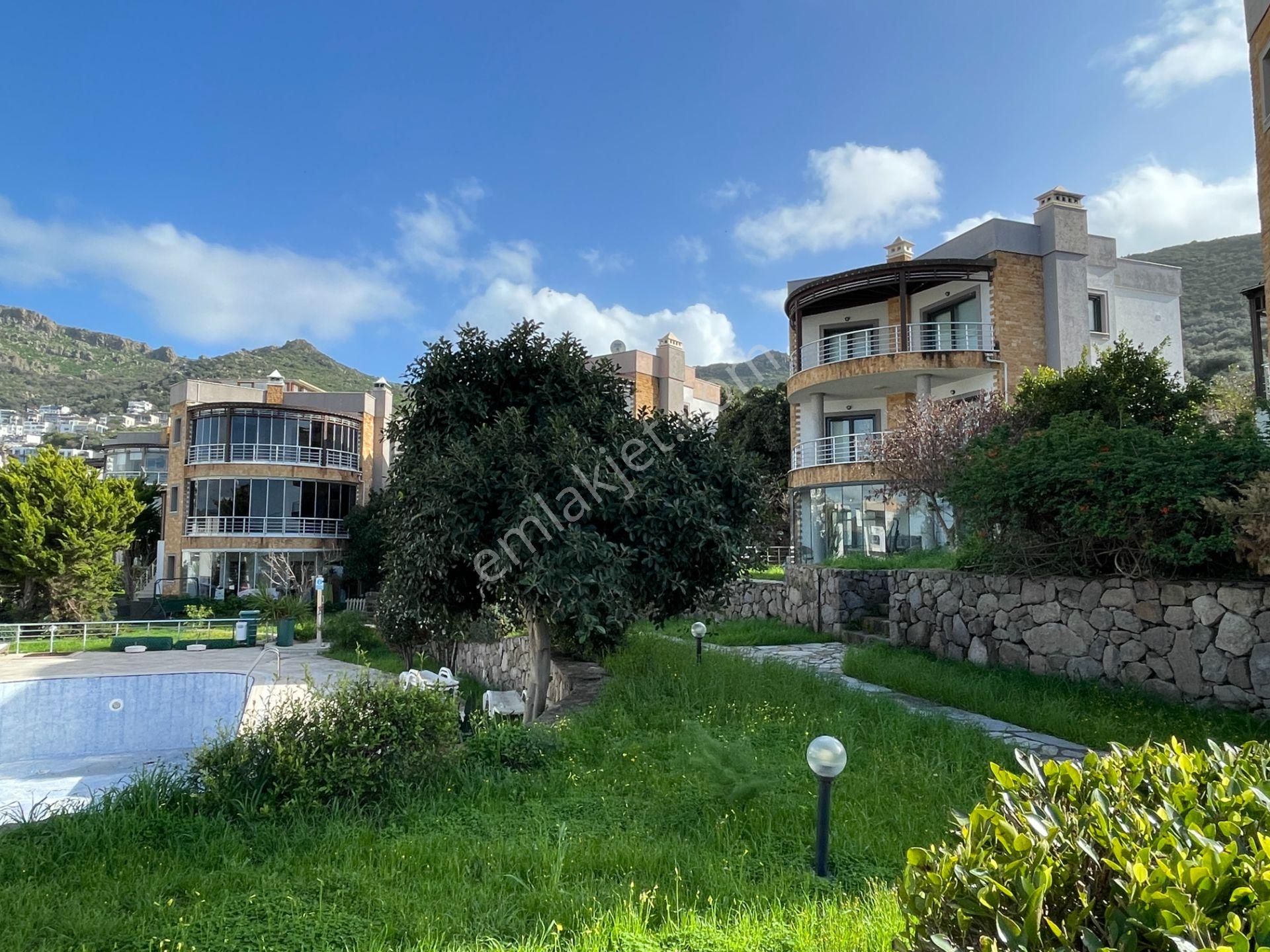 Turgutreis - Karabağ Şeray Evleri'nde Deniz Manzaralı, Şömineli 5+2 Tripleks - Görsel 32