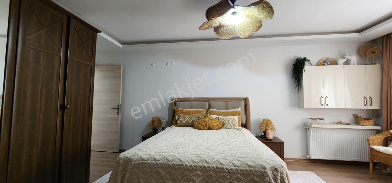 İzmir Bornova İnönü Mahallesinde Satılık 3+1 Daire - Görsel 26