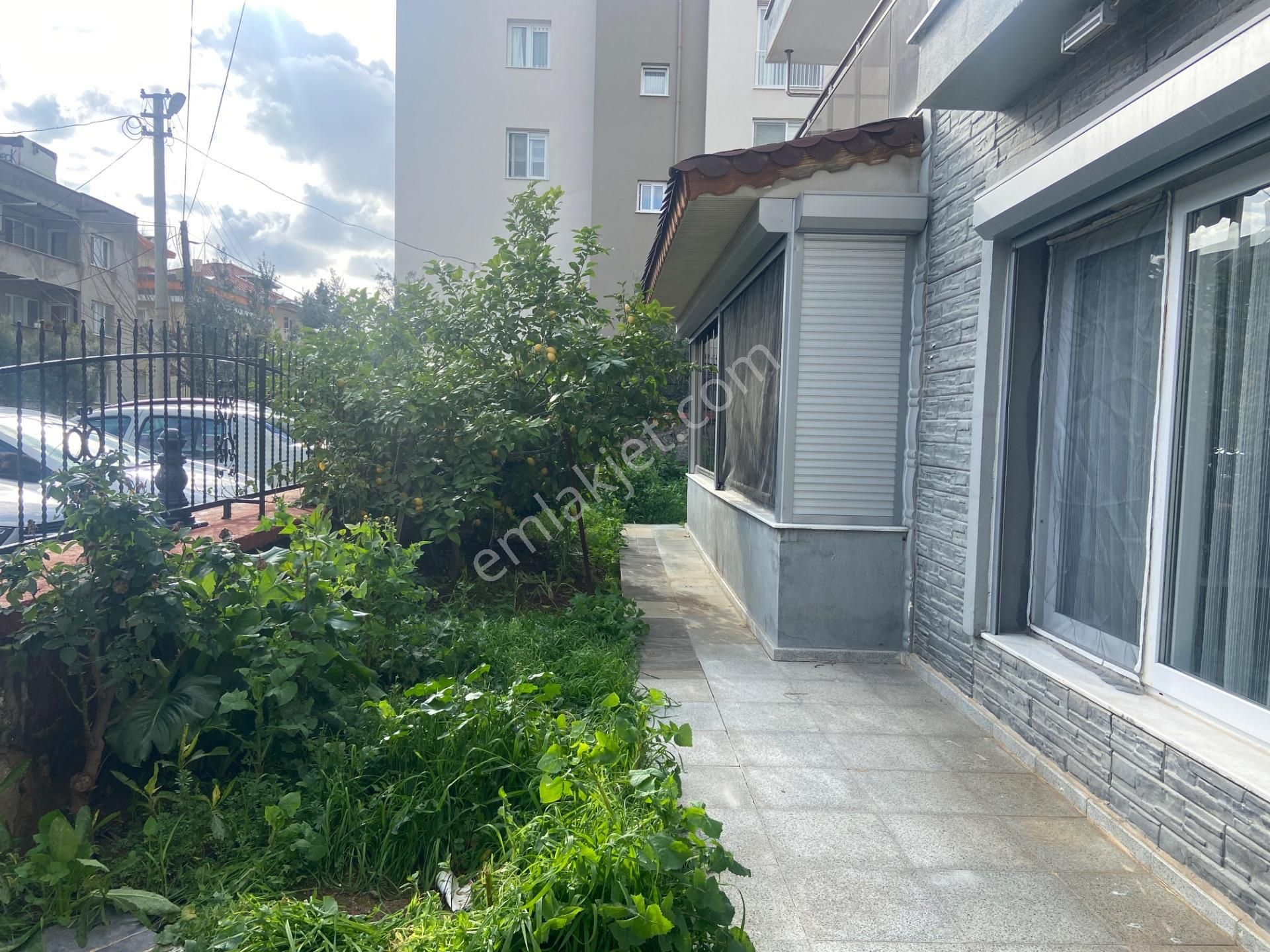 İzmir Bornova İnönü Mahallesinde Satılık 3+1 Daire - Görsel 32