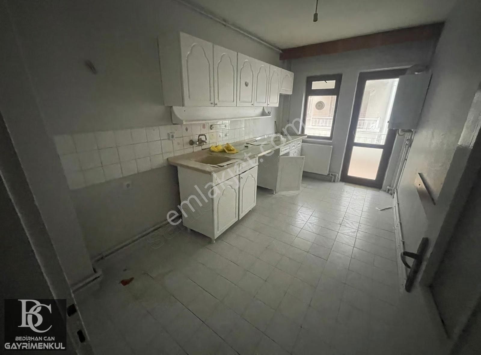 Bedirhan'dan Esertepede Yüksek Giriş 3+1 Kiralık Ön Cephe Daire! - Görsel 11