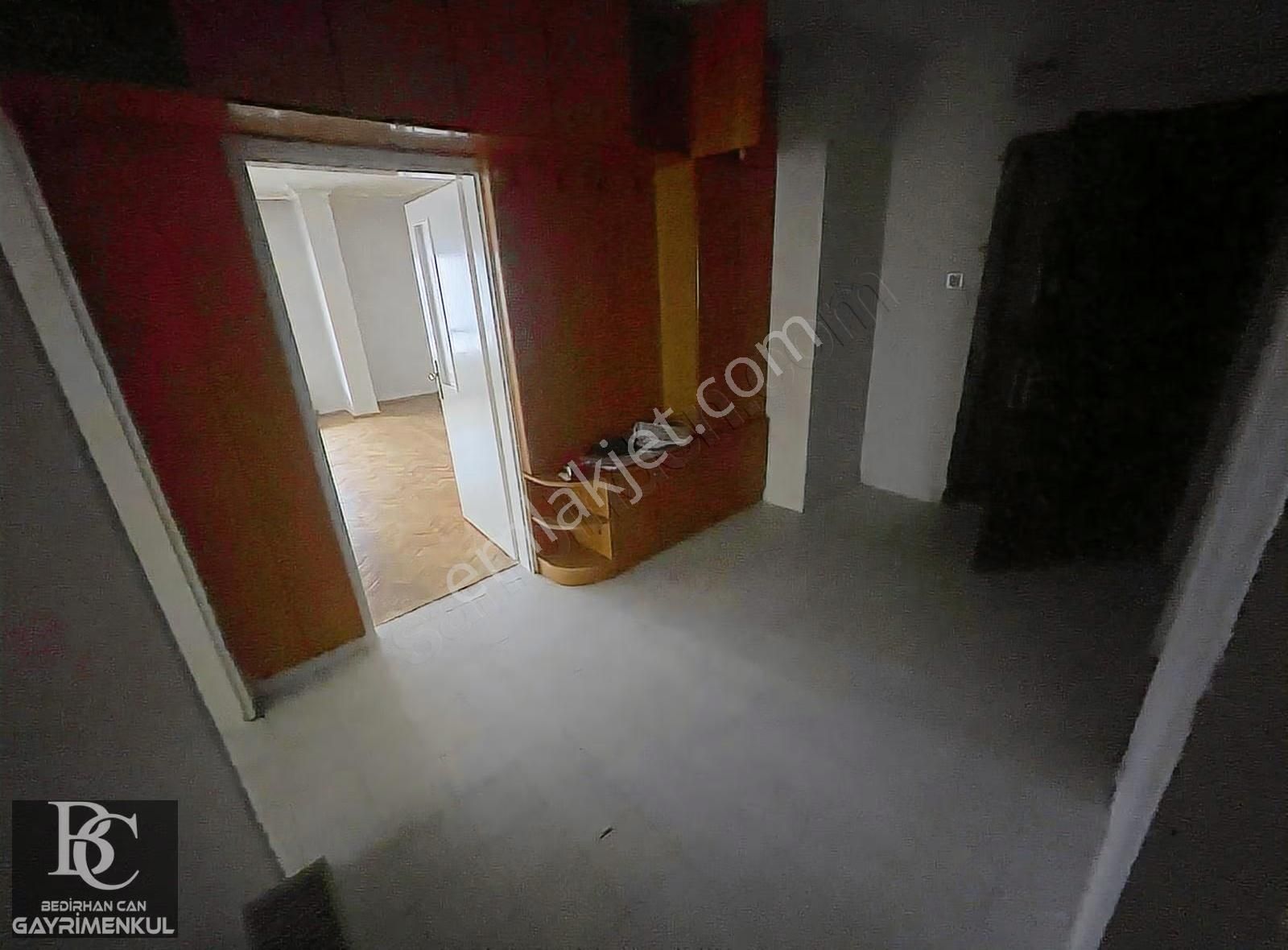 Bedirhan'dan Esertepede Yüksek Giriş 3+1 Kiralık Ön Cephe Daire! - Görsel 2