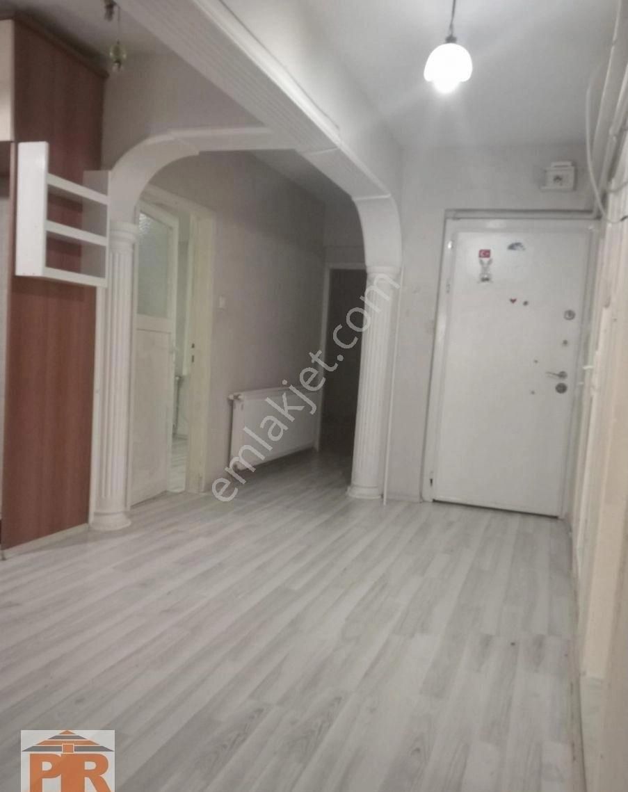 Eski Pazar Caddesinde 2+1 Kiralık Daire - Görsel 11