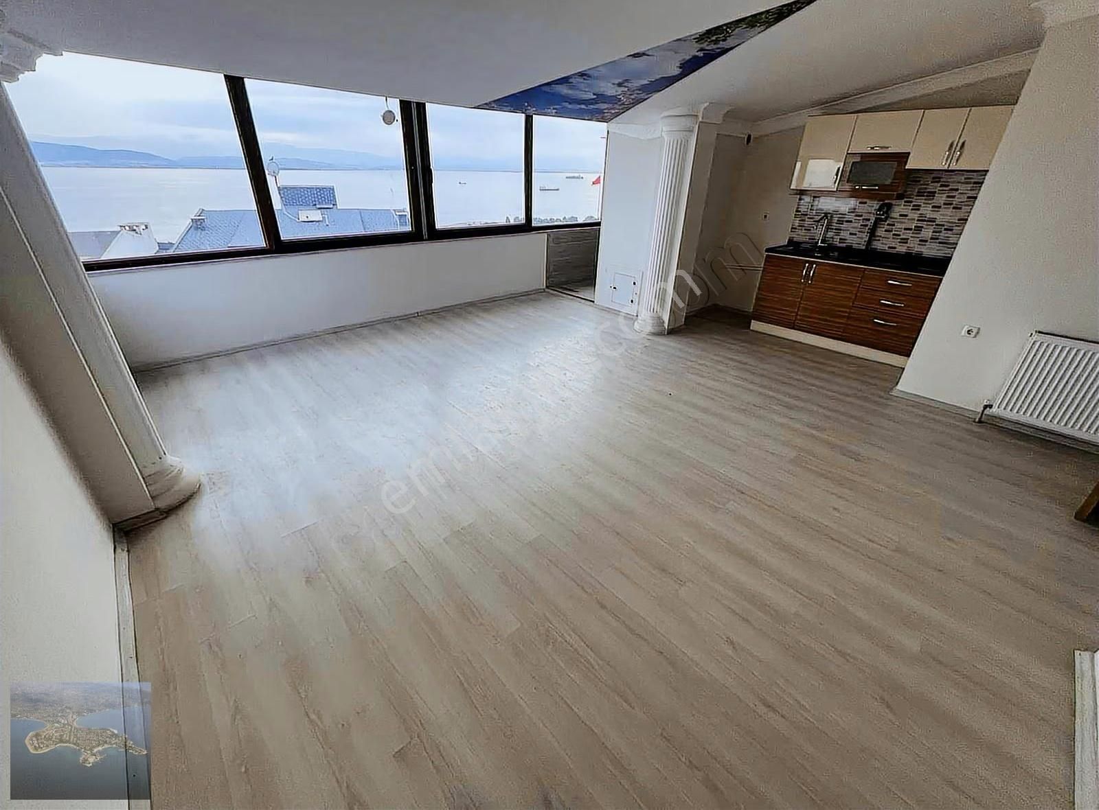 Deniz Manzaralı | Merkezi Konumda | 4+1 Dubleks Satılık Daire - Görsel 3