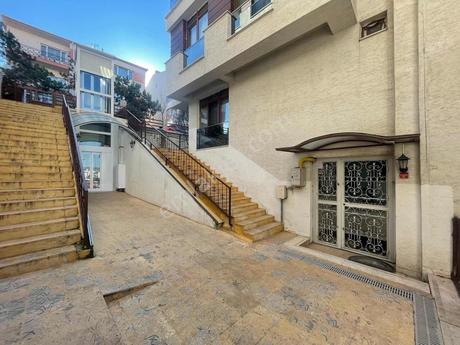 Göztepe Mh. Atatürk Bulvarı Yakını Kiralık 2+1 Daire - Görsel 13