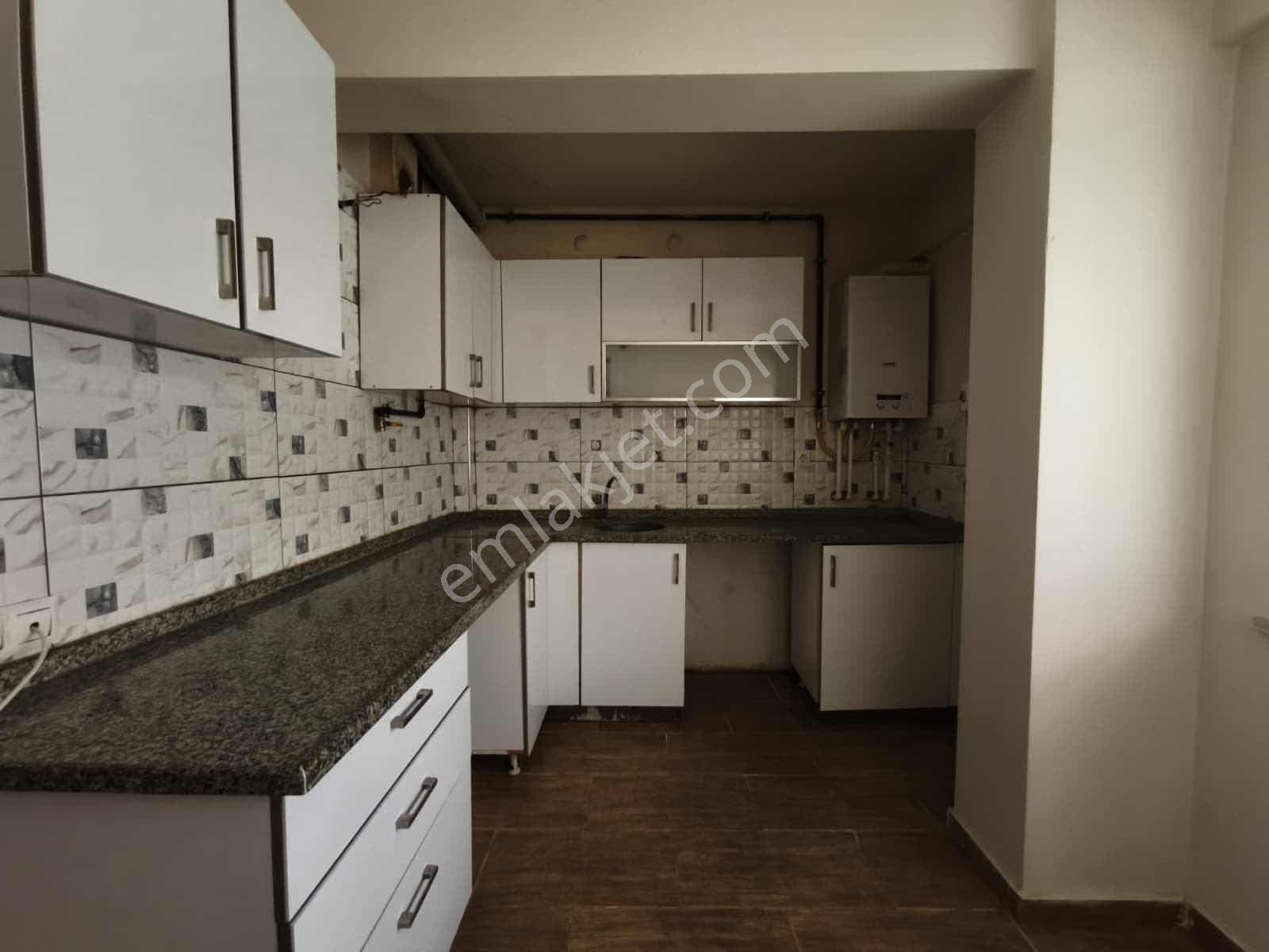 Göztepe Mh. Atatürk Bulvarı Yakını Kiralık 2+1 Daire - Görsel 19