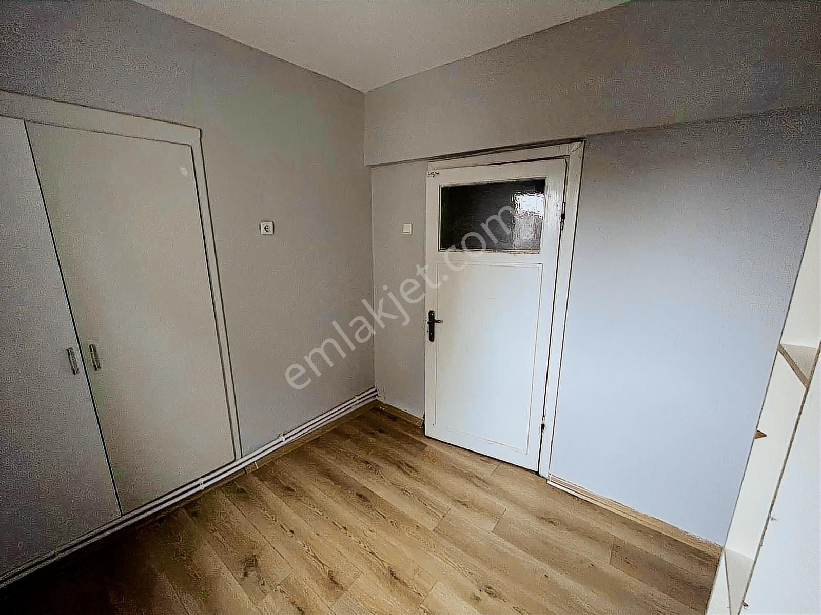 Çankaya'da Mustafa Özel Blv. Yakını 3+1 Kiralık Daire - Görsel 16