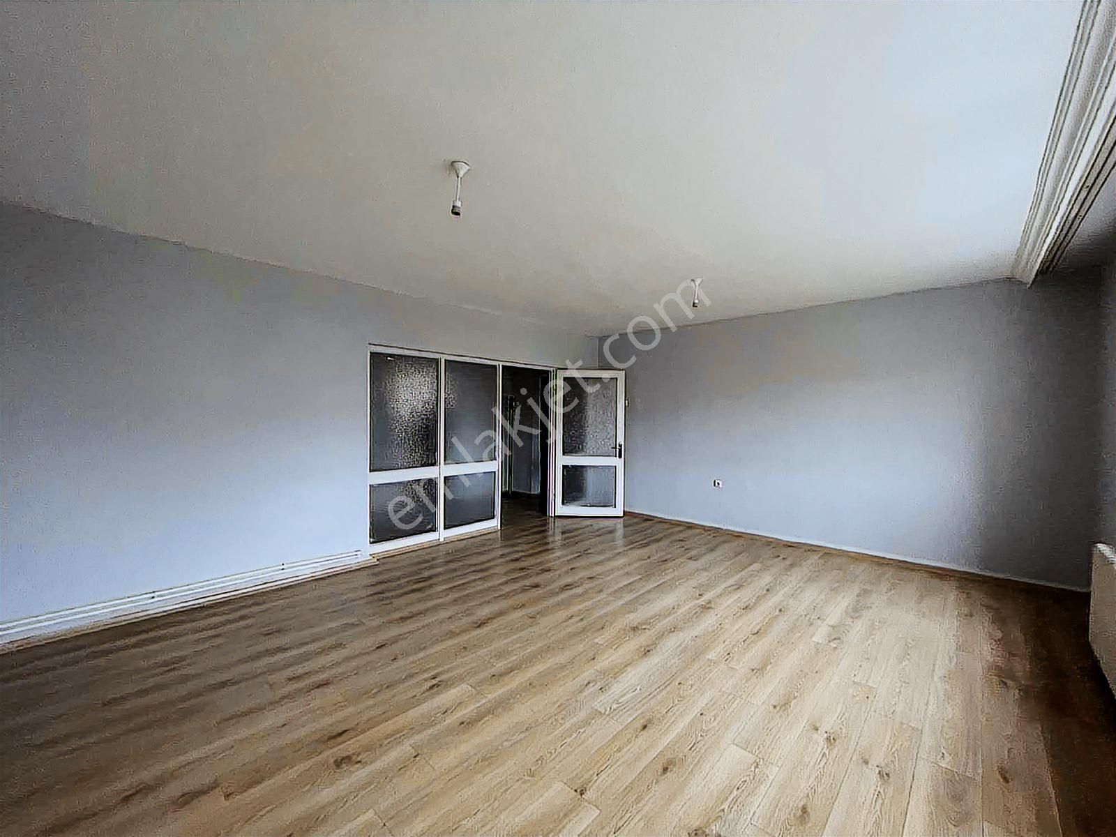 Çankaya'da Mustafa Özel Blv. Yakını 3+1 Kiralık Daire - Görsel 7