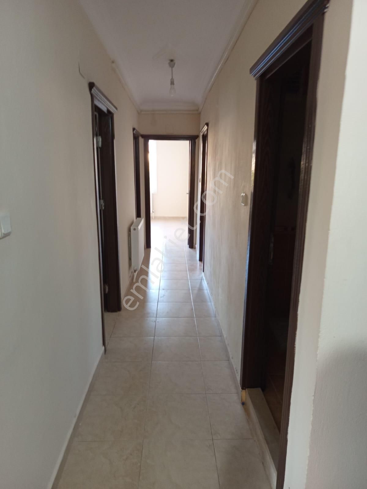 Silifke Bahçekent Sitesinde Kiralık 3+1 150 M² Doğalgazlı G - Görsel 6