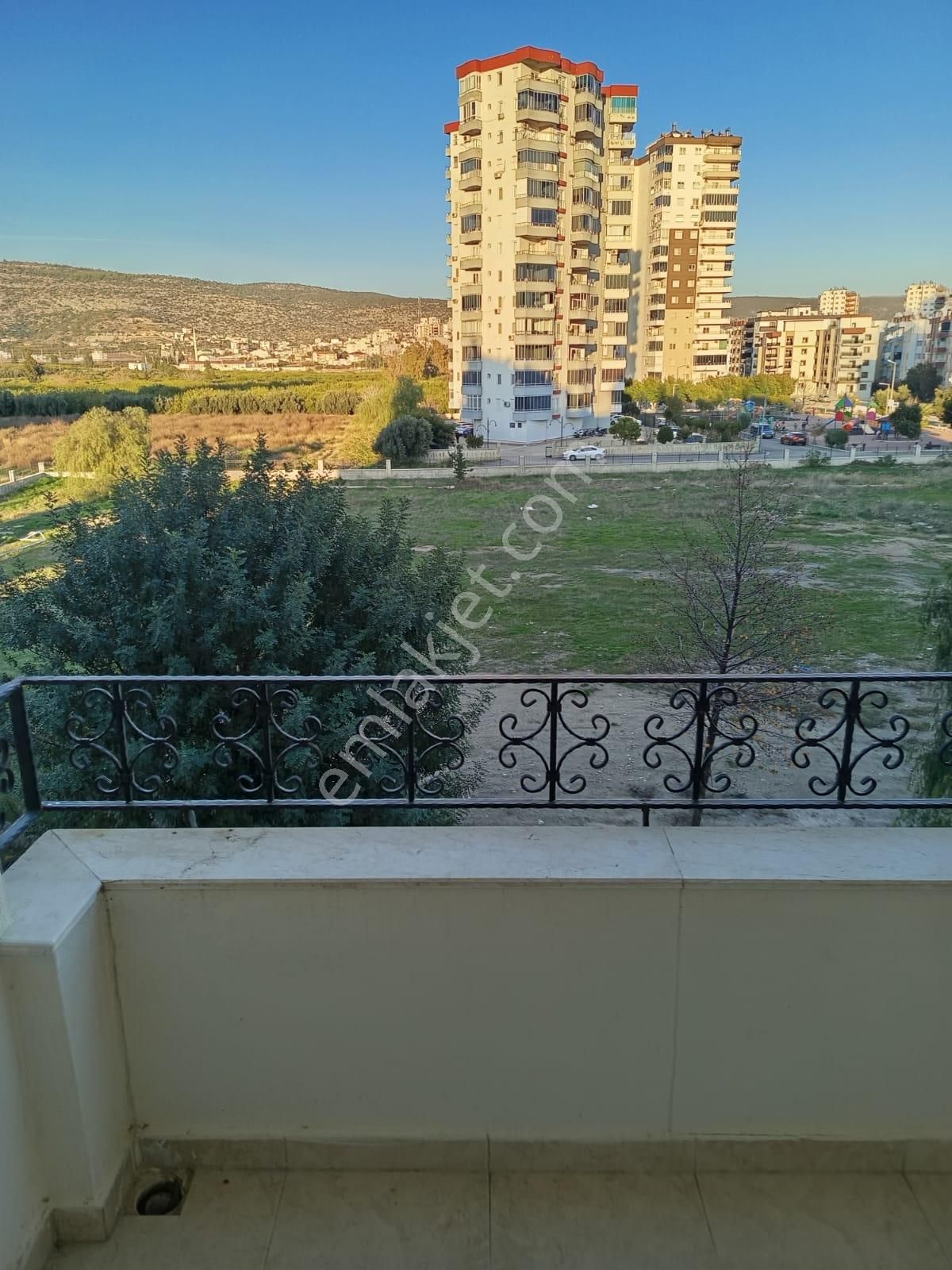 Silifke Bahçekent Sitesinde Kiralık 3+1 150 M² Doğalgazlı G - Görsel 10