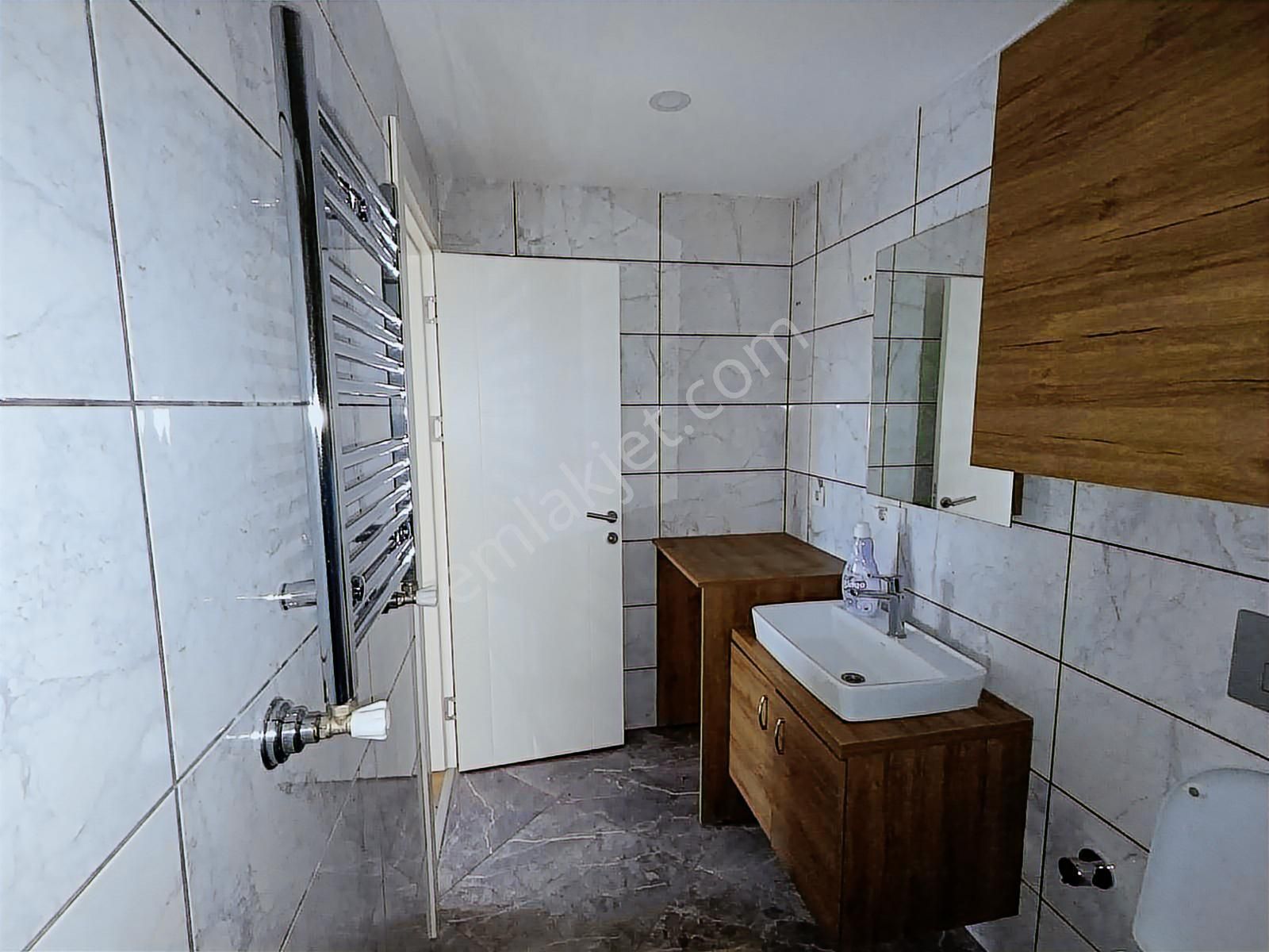 Sancaktepe Ary Mevsim Sitesi İçerisinde Satılık 2+1daire - Görsel 25