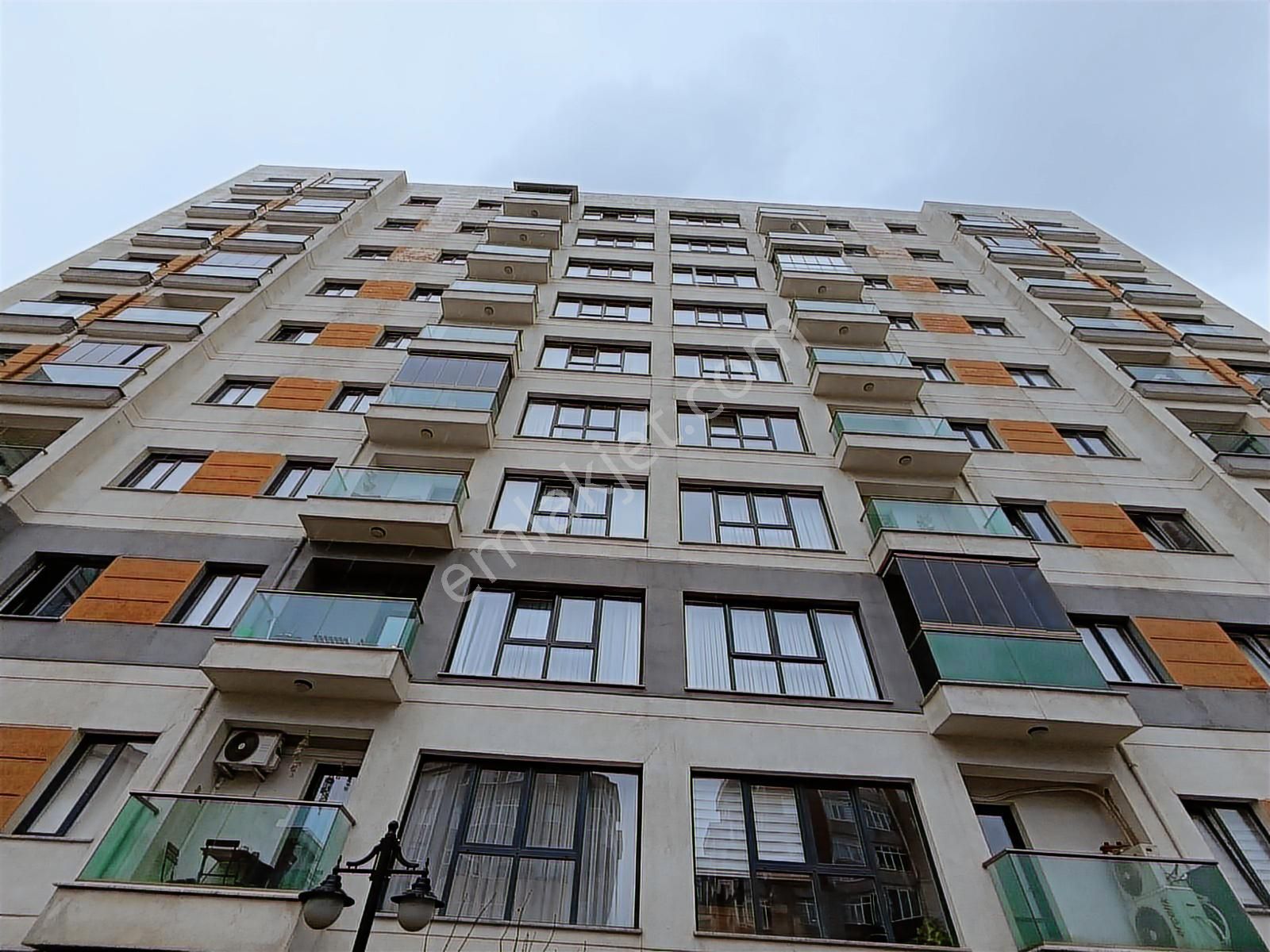 Sancaktepe Ary Mevsim Sitesi İçerisinde Satılık 2+1daire - Görsel 4