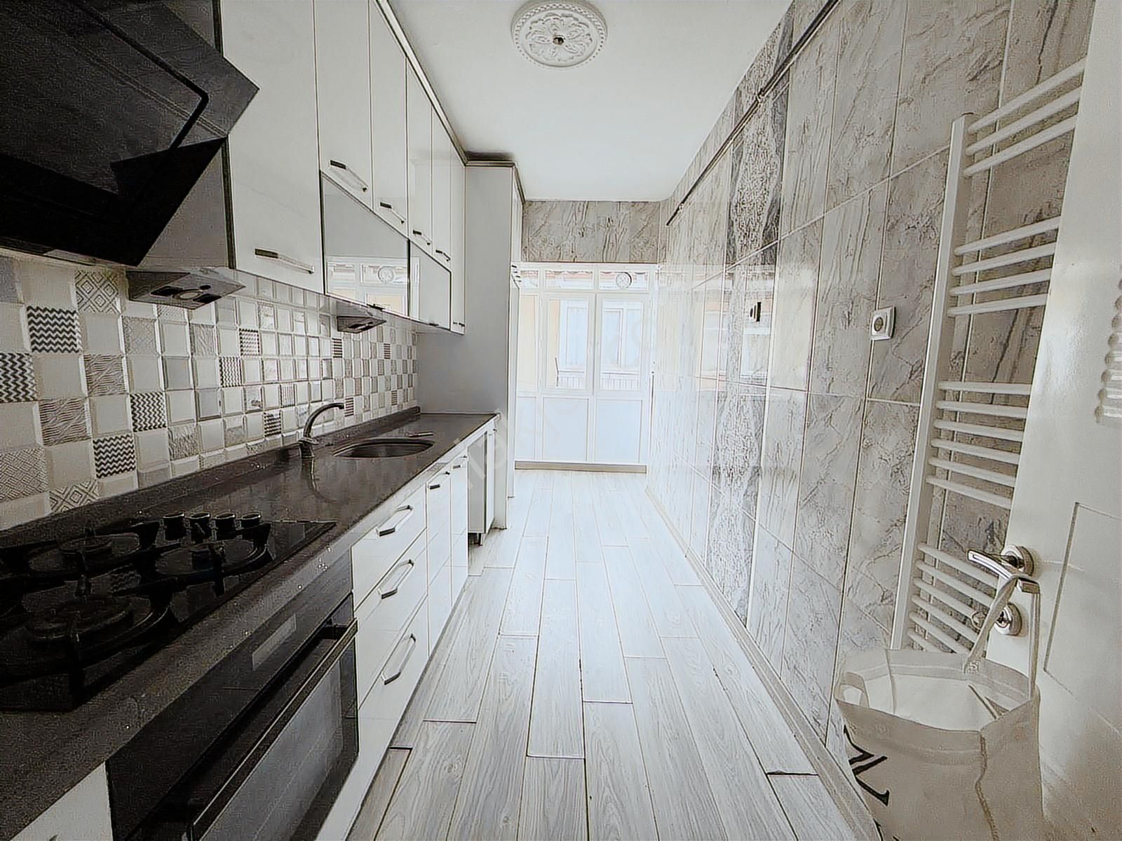 Etlik Merkezde Lokman Hekim Hastanesi Yakını Yapılı Ön Cephe 3+1 - Görsel 10