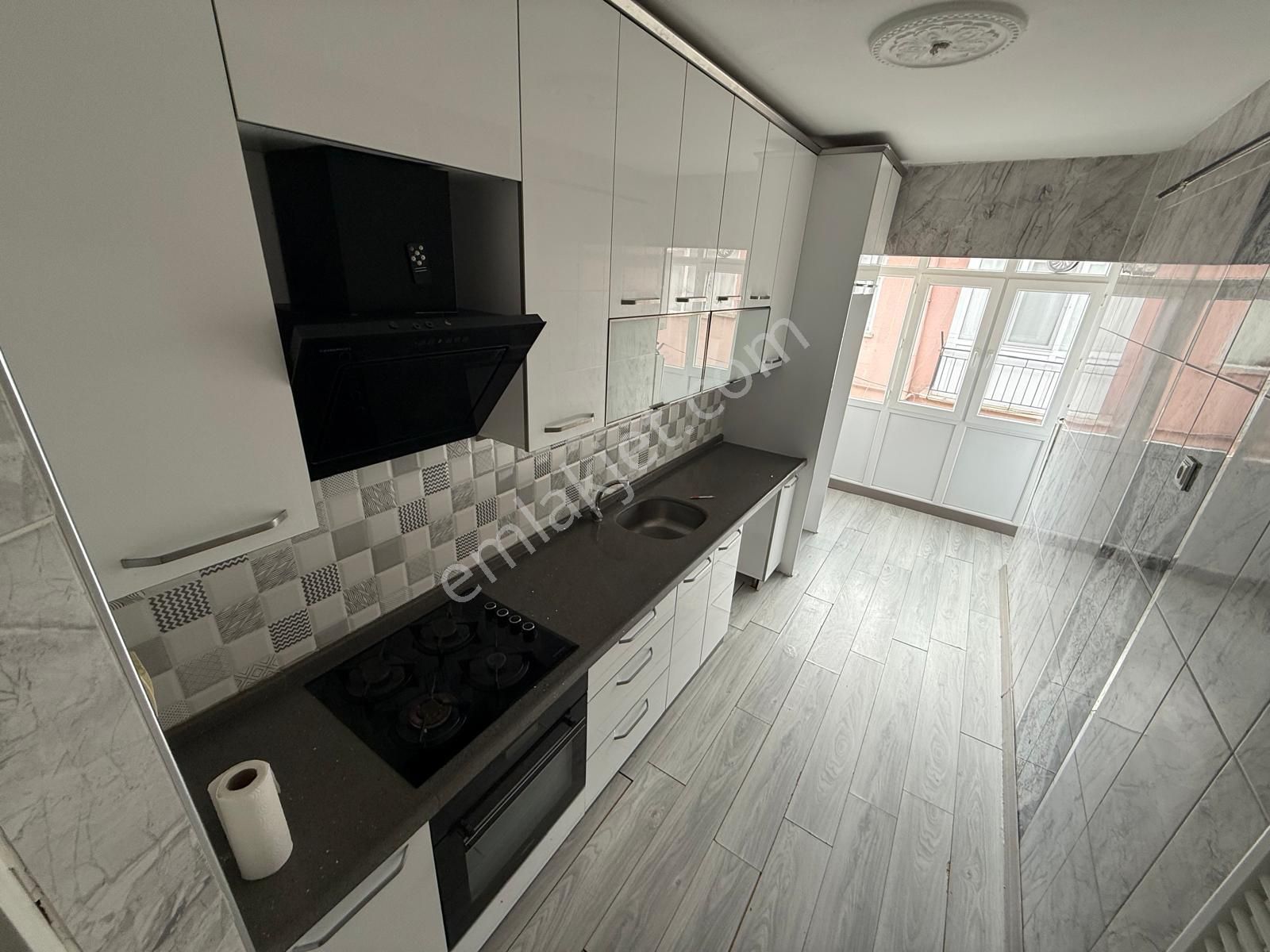 Etlik Merkezde Lokman Hekim Hastanesi Yakını Yapılı Ön Cephe 3+1 - Görsel 14