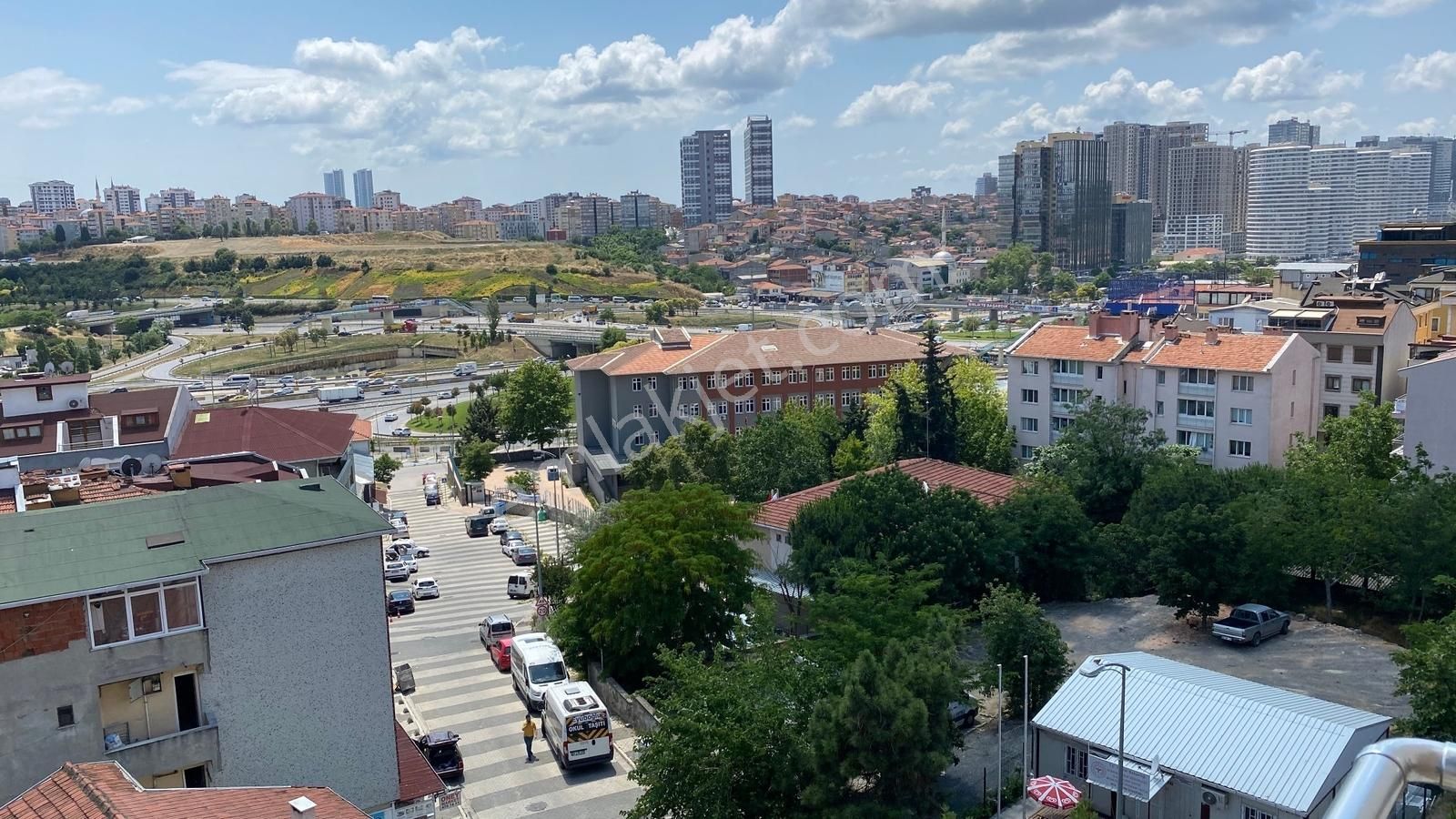 Evinibul'dan Metroya Yakın Site İçerisinde 120m2 3+1 Eşyalı - Görsel 30