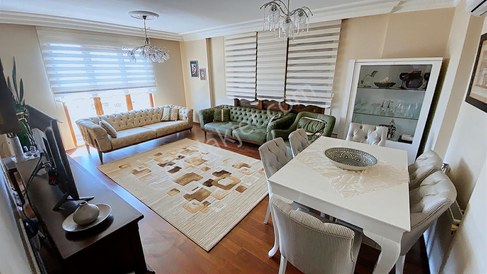 Evinibul'dan Metroya Yakın Site İçerisinde 120m2 3+1 Eşyalı - Görsel 14
