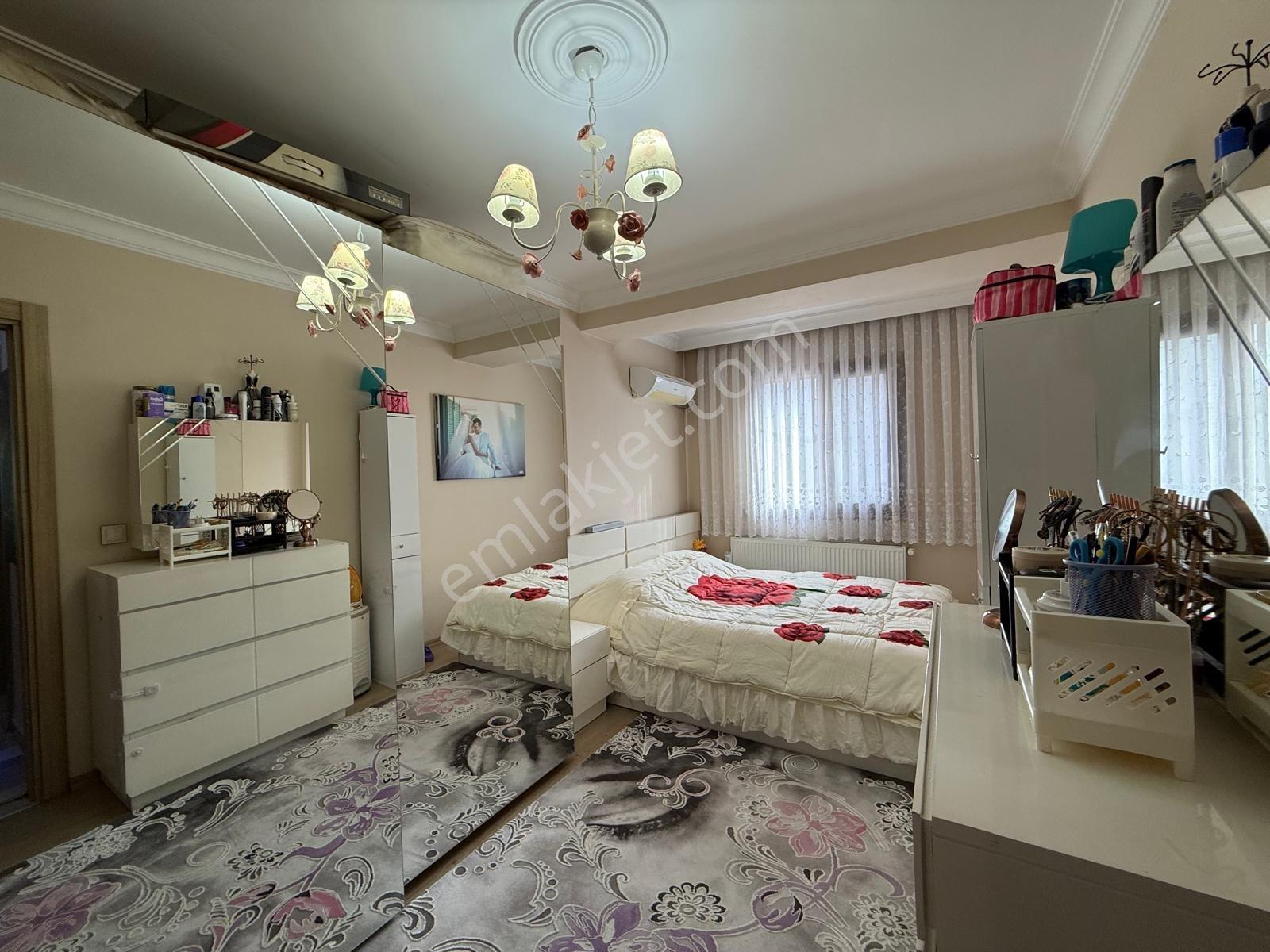 Remax Arma'dan Karabağlar Vatan Mahallesinde Satılık 3+1 Daire - Görsel 26