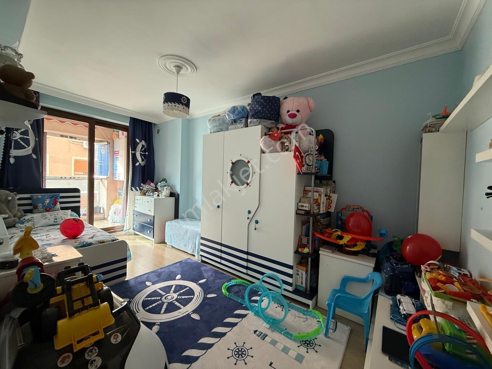 Remax Arma'dan Karabağlar Vatan Mahallesinde Satılık 3+1 Daire - Görsel 12