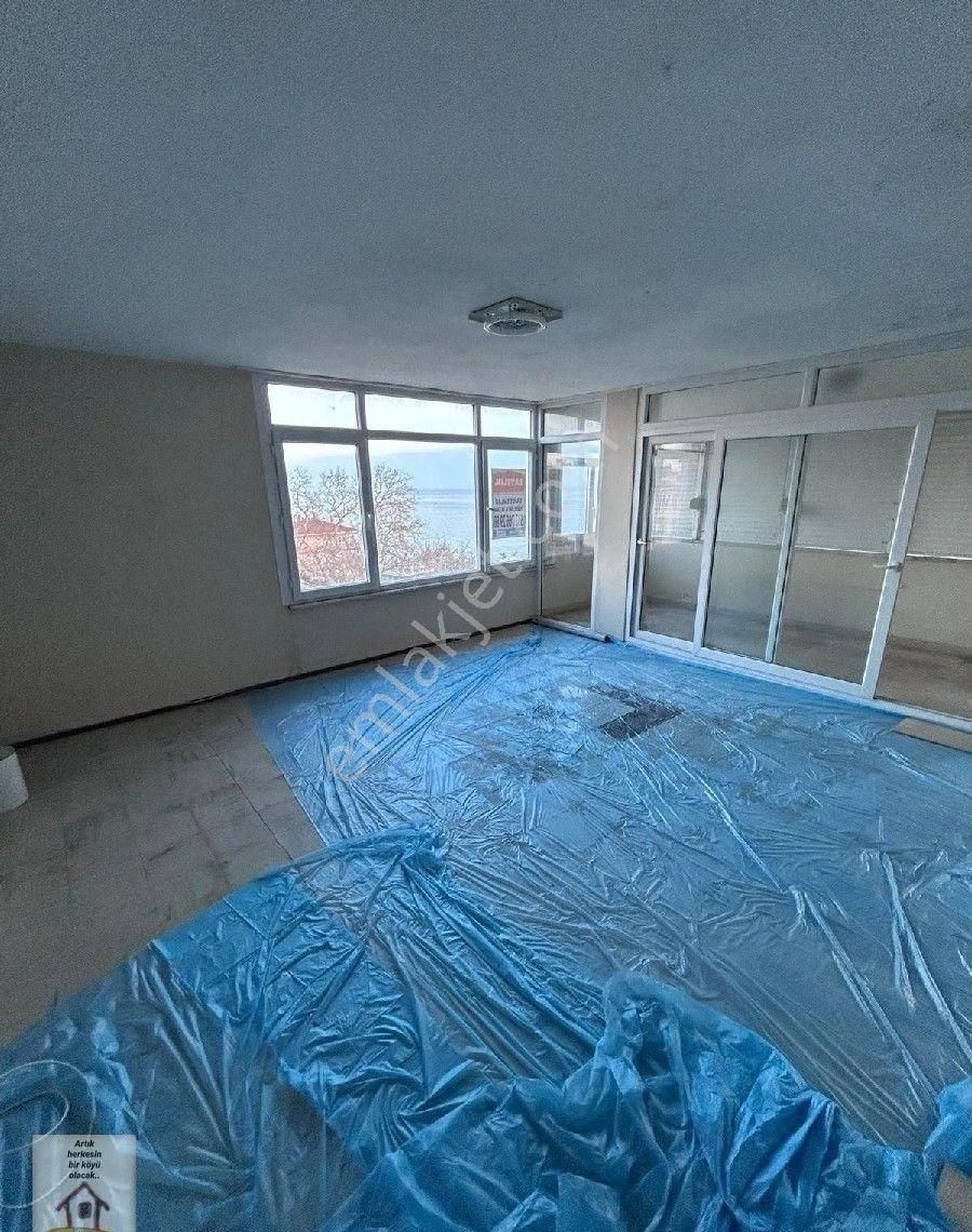 Silivri Selimpaşa Merkezde Deniz Manzaralı Daire - Görsel 14