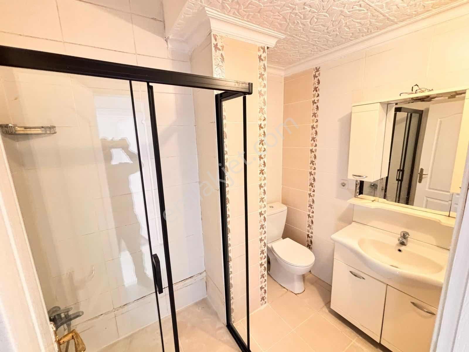 Bahçeşehir Esenkent Çaykaralılarda Ebeveyn Banyolu 3+1 Kiralık - Görsel 9