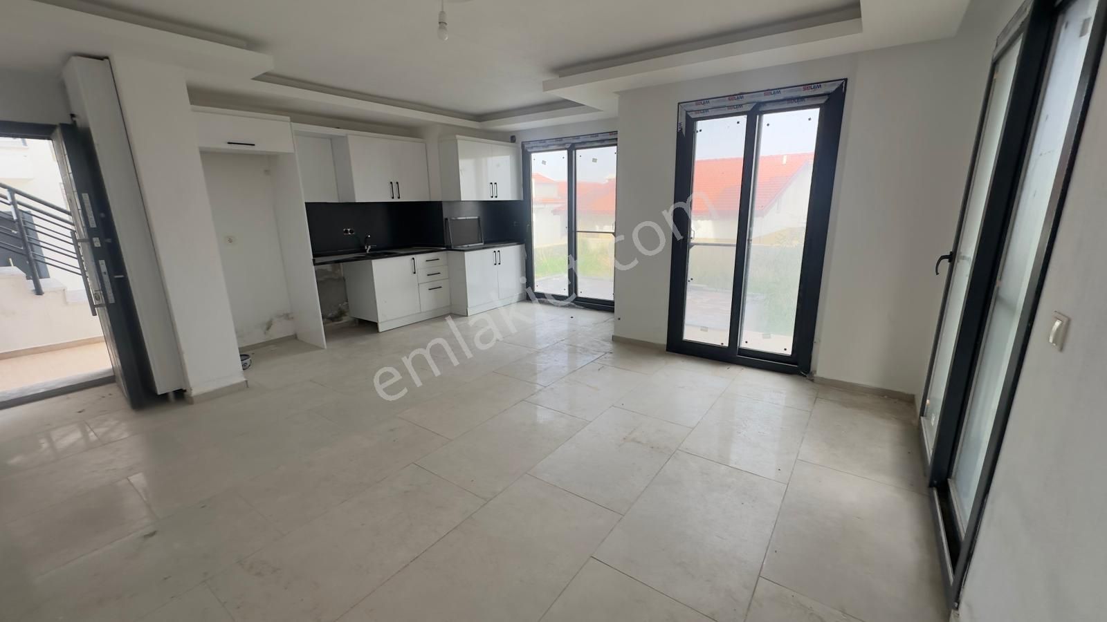 Datça Merkezde Deniz Manzaralı Bahçeli 1+1 2+1 Kiralık Daireler - Görsel 6