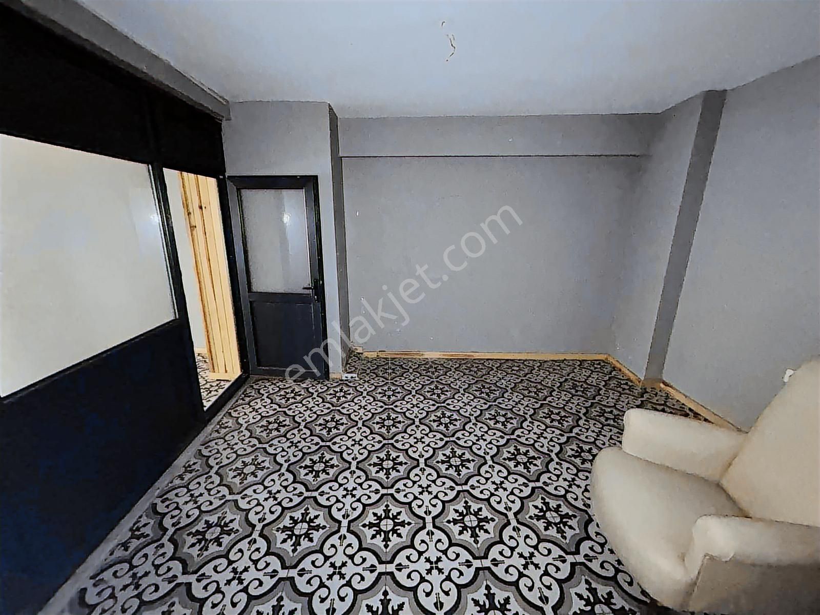 Karaağaç Mahallesinde Dükkan Tapulu İşyeri Köşe Dükkan - Görsel 5