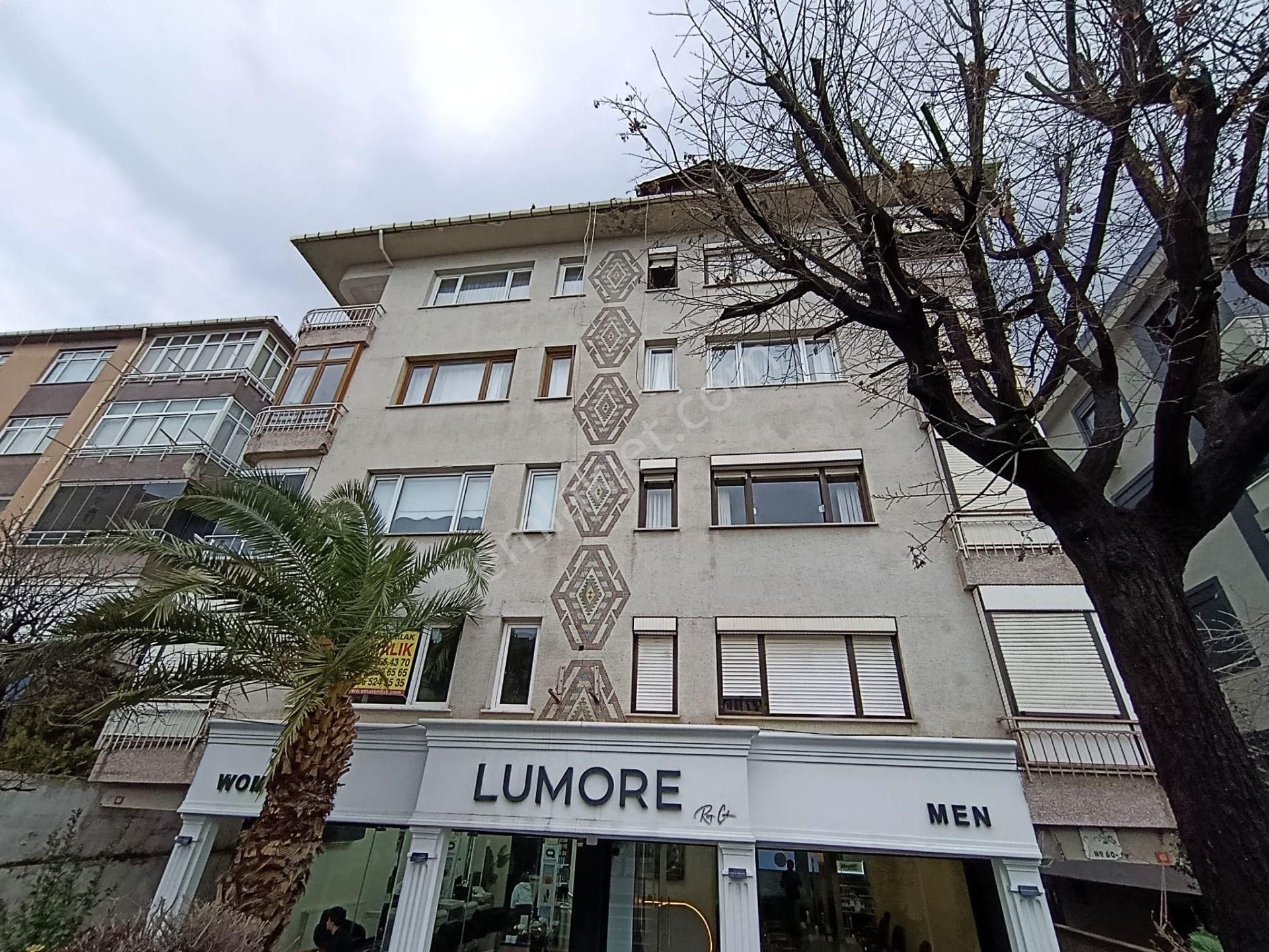 İstanbul Bahçelievler Talatpaşa Caddesi Üzeri 3+1 Kiralık Daire