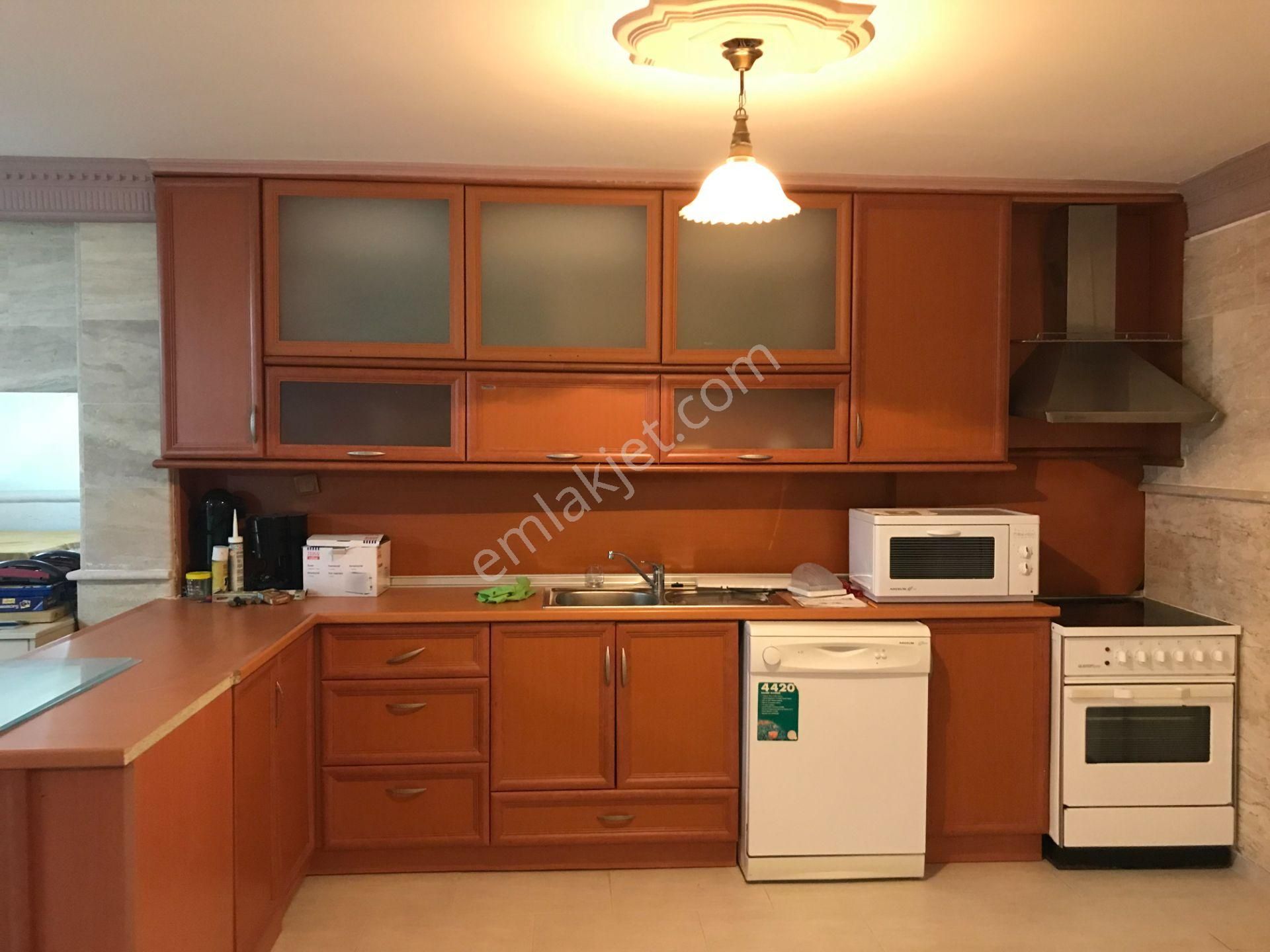 Fenerburnu'nda Muhteşem Deniz Manzaralı 300 M2 Arsa İçinde 5+2 Satılık Villa - Görsel 25