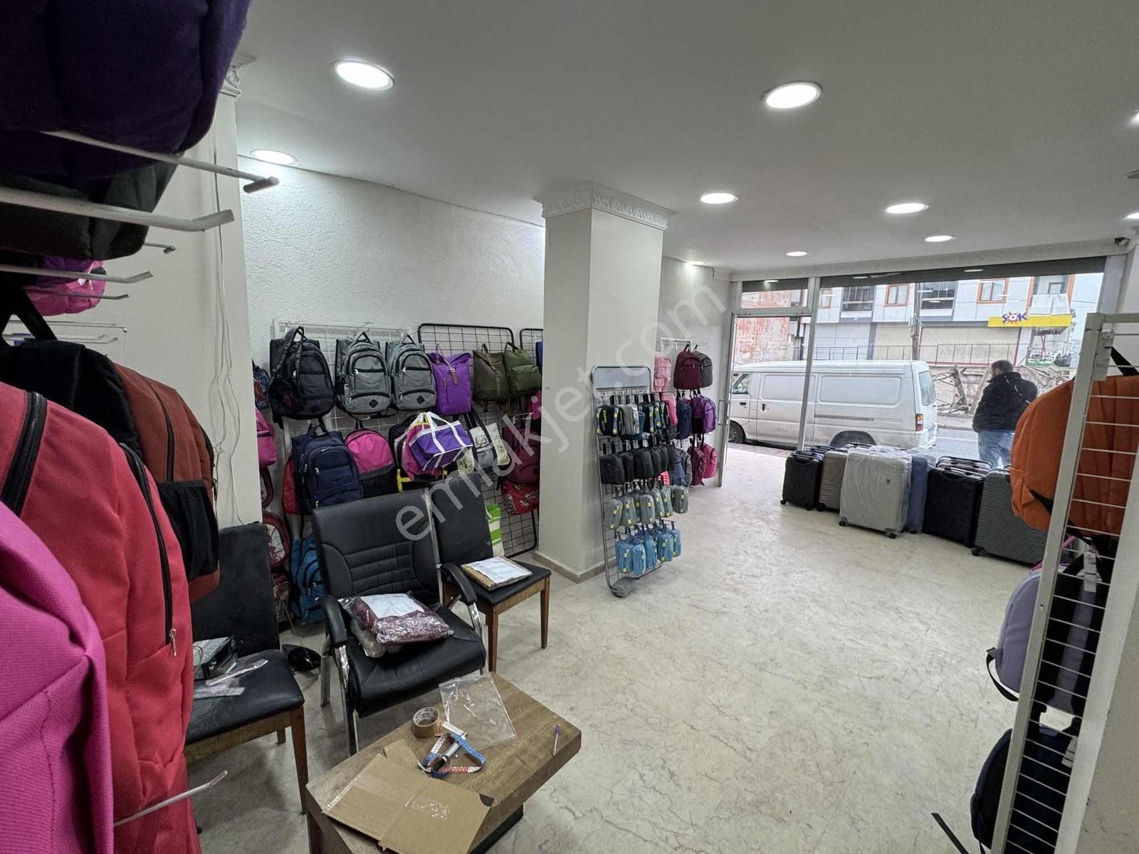 Güvercintepe Cumhuriyet Cadde Üstü 100m2 Köşe Başı Dükkan - Görsel 13