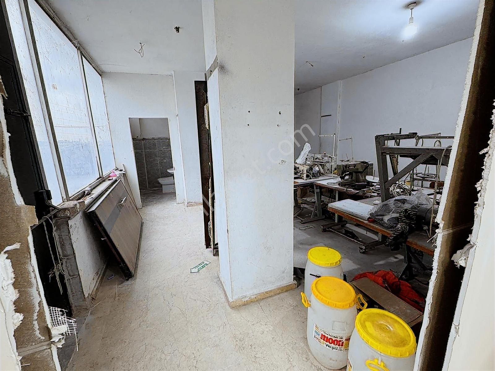 Güvercintepe Cumhuriyet Cadde Üstü 100m2 Köşe Başı Dükkan - Görsel 10