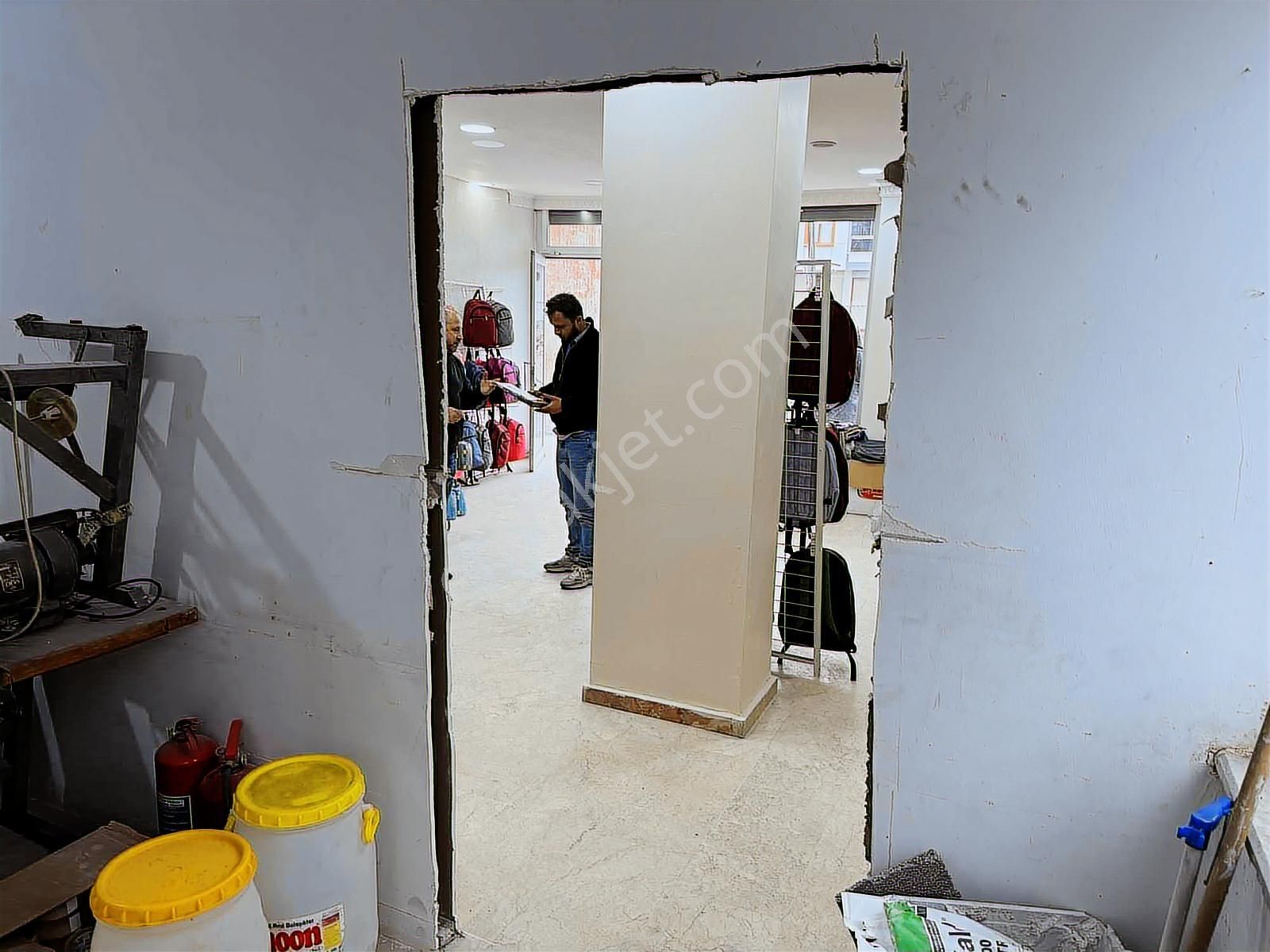 Güvercintepe Cumhuriyet Cadde Üstü 100m2 Köşe Başı Dükkan - Görsel 17