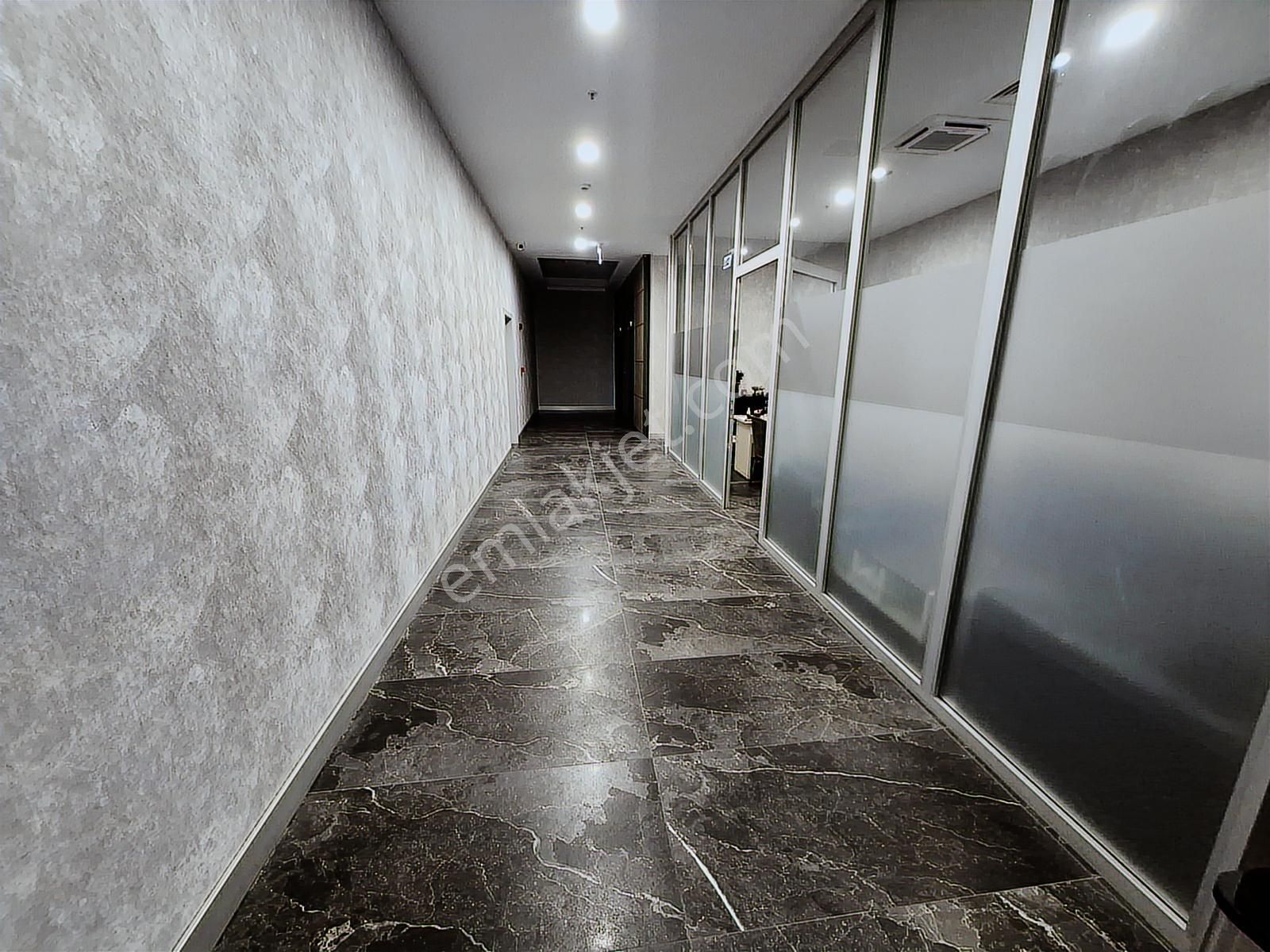 Nivo İstanbul Sitesinde Az Katlı Blokta Satılık 2+1 Boş Daire - Görsel 31