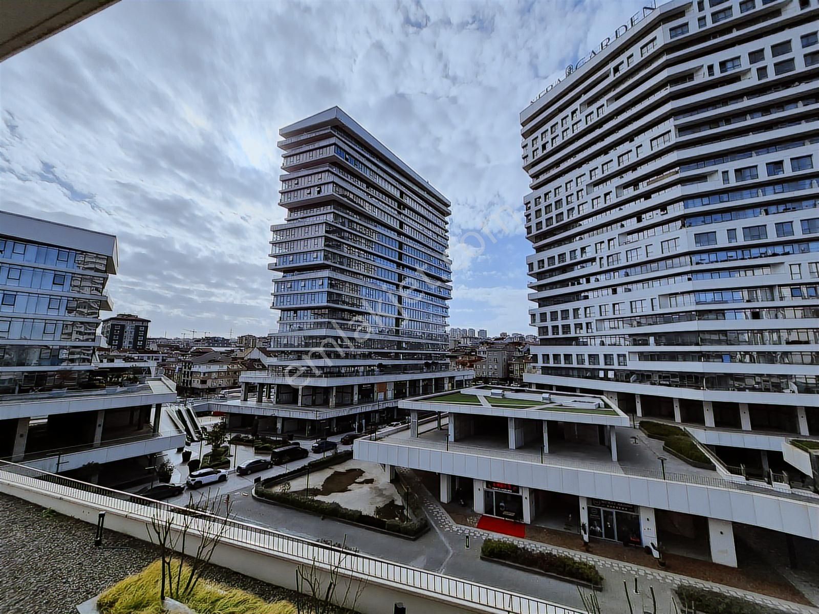 Nivo İstanbul Sitesinde Az Katlı Blokta Satılık 2+1 Boş Daire - Görsel 34