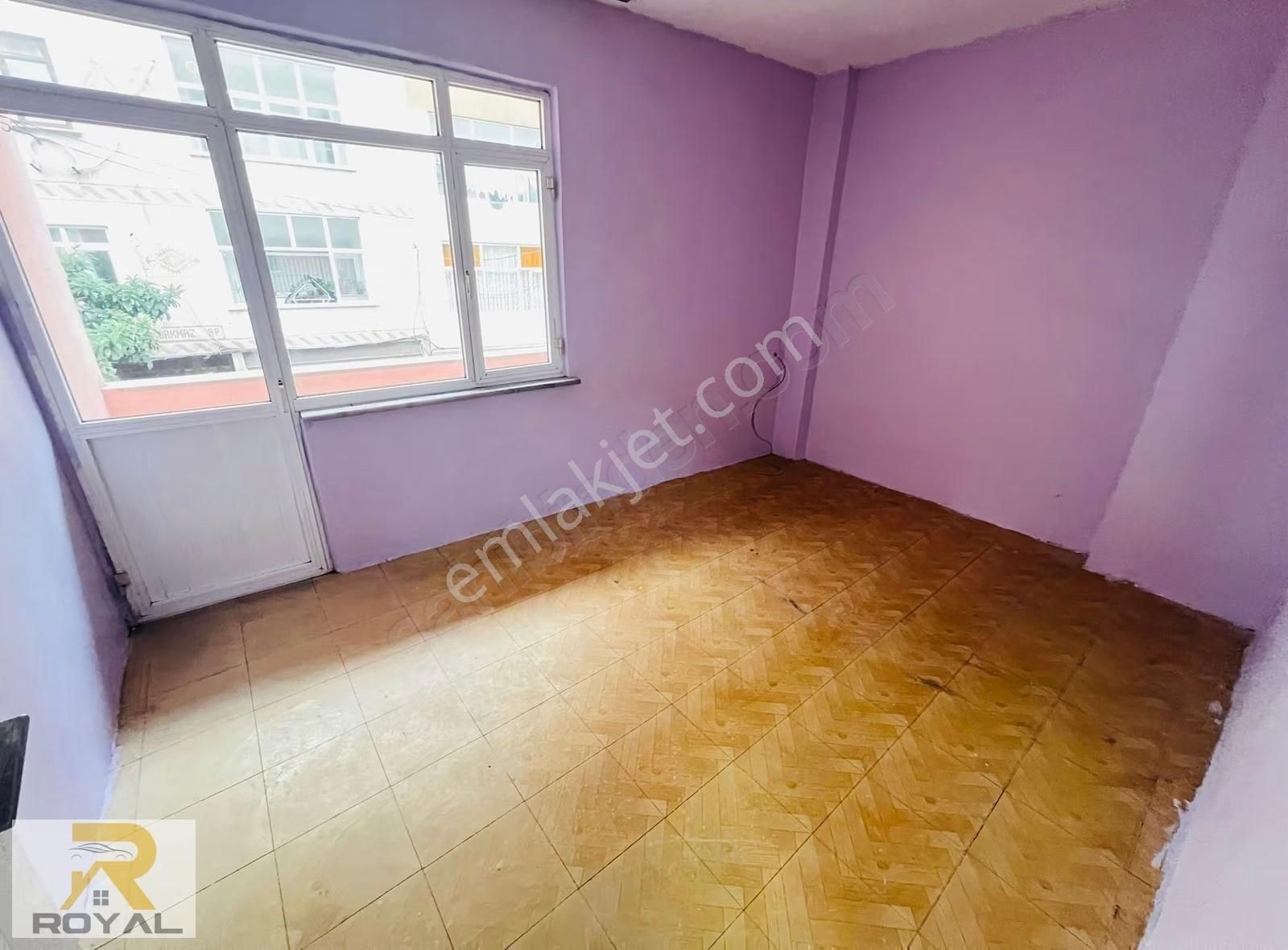 İnönü Mahallesinde Aile Binası Kullanışlı Daire - Görsel 4