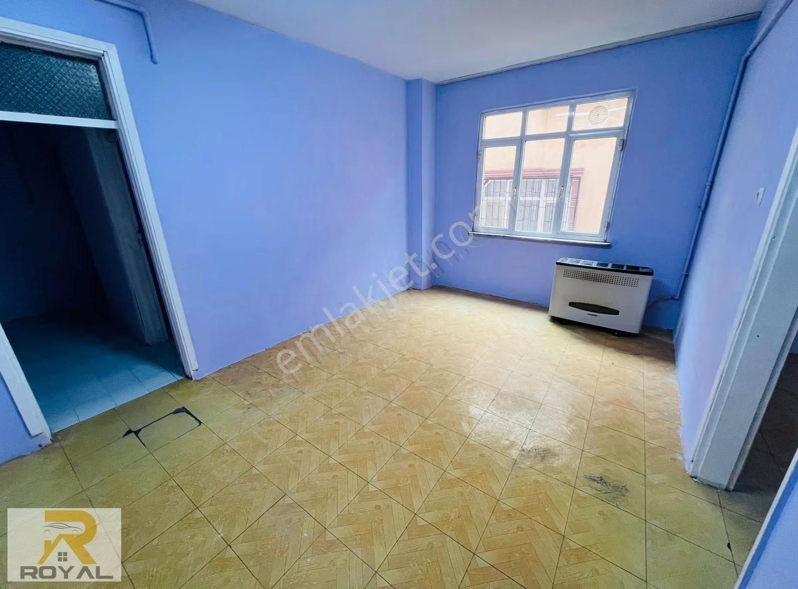 İnönü Mahallesinde Aile Binası Kullanışlı Daire - Görsel 2