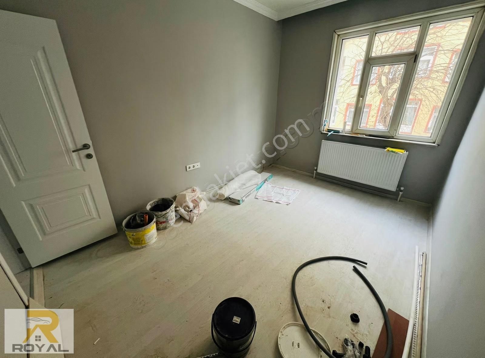 Yeni Mahalle'de 1+1 1 Kat Kullanışlı Ferah Daire - Görsel 8