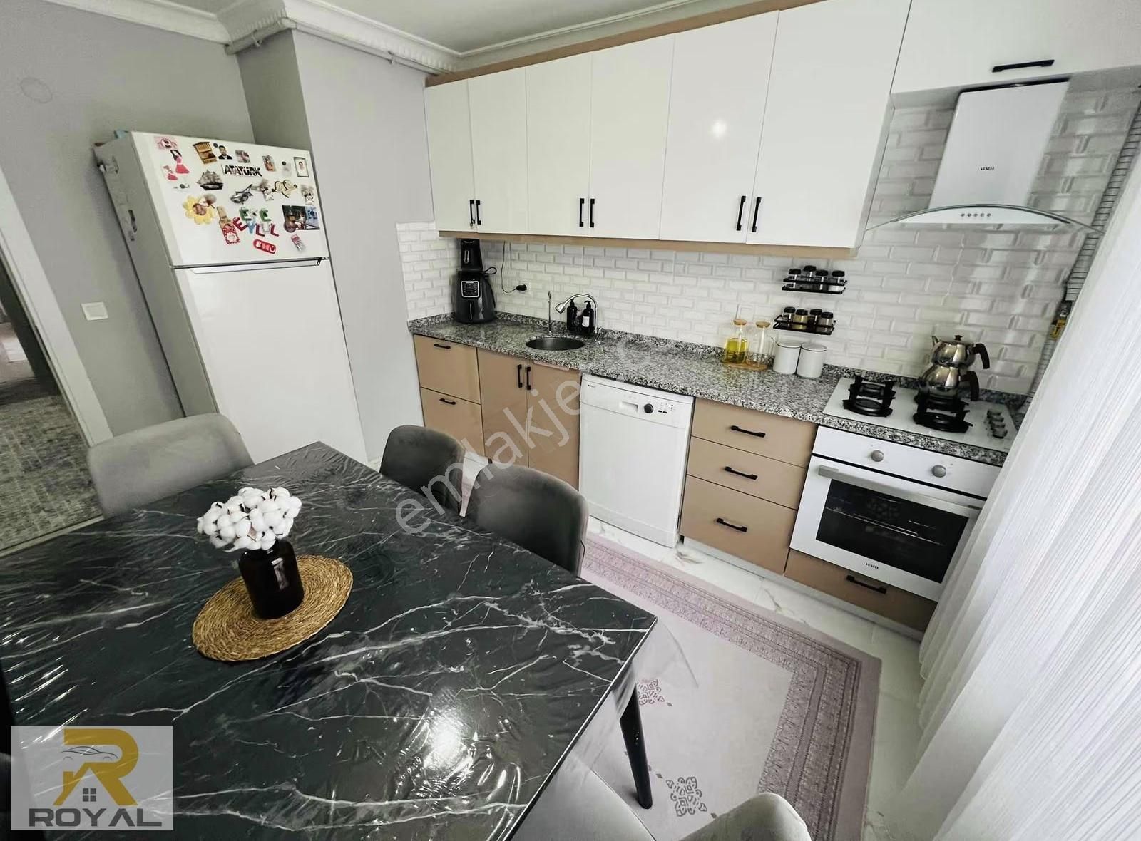 Royal'den Bezirganbahçe'de Kalp Damar Hstnesinin Dibi 220 M2 - Görsel 18